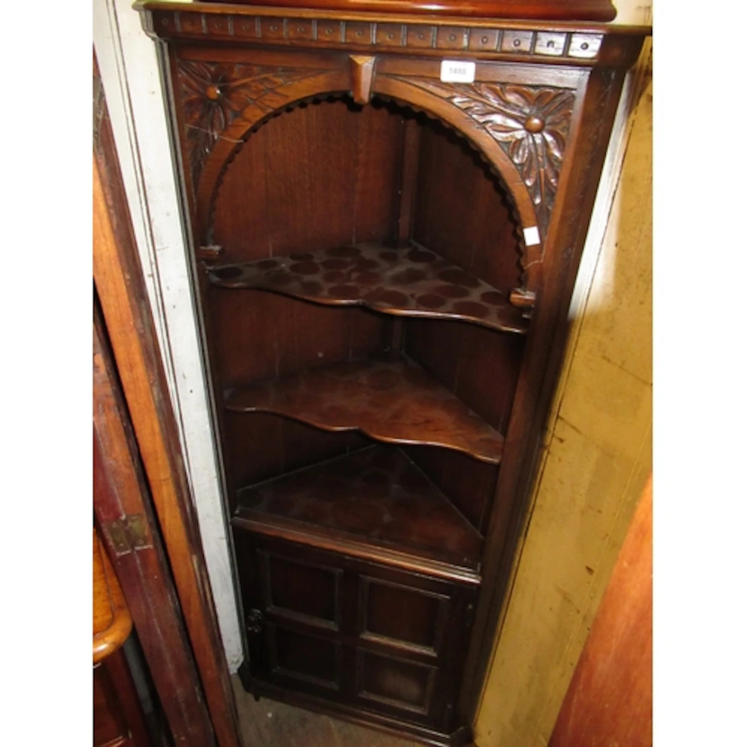 Small good quality reproduction oak standing corner cabinet,...