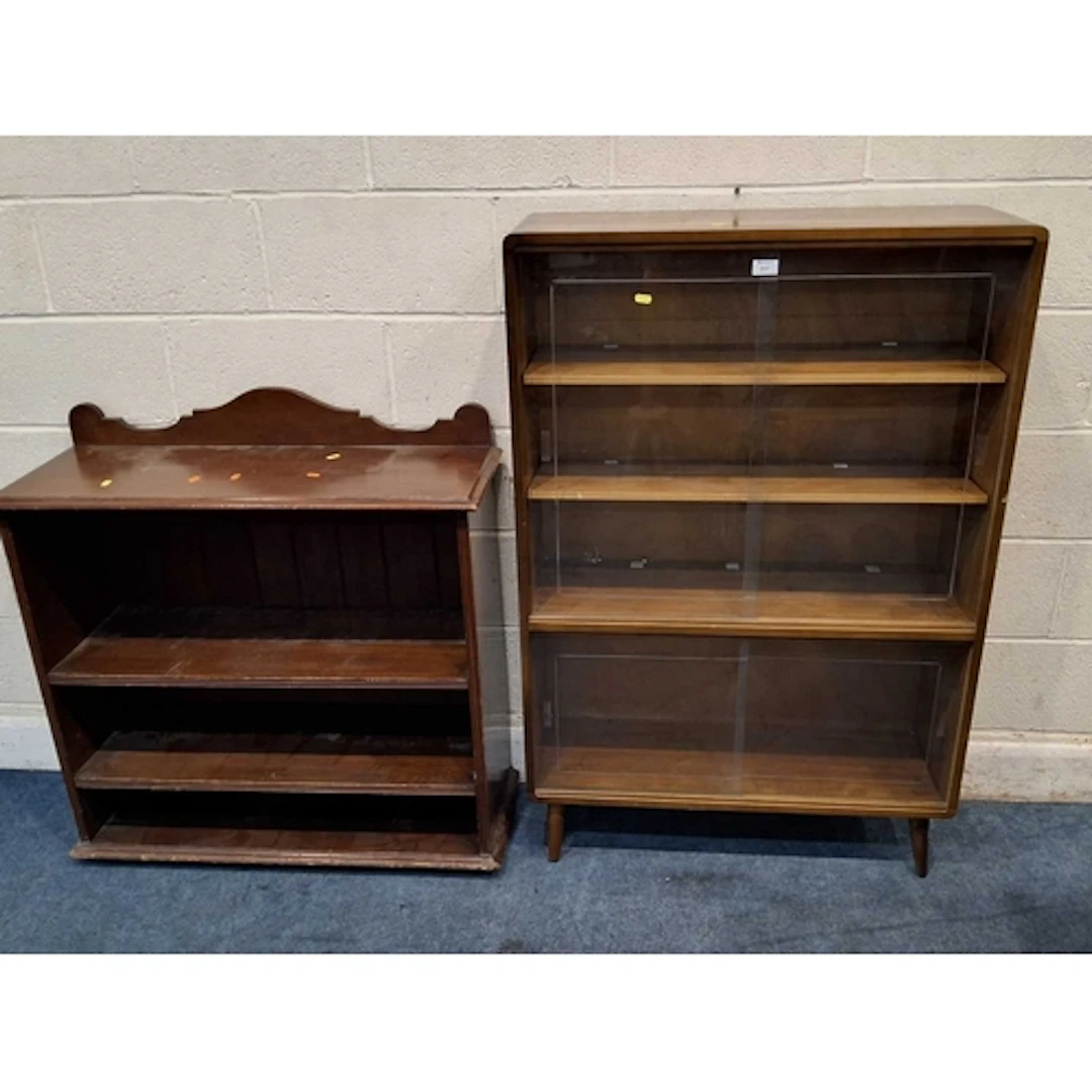 A 20TH CENTURY BOOKCASE, with two pairs of glass sliding doo...