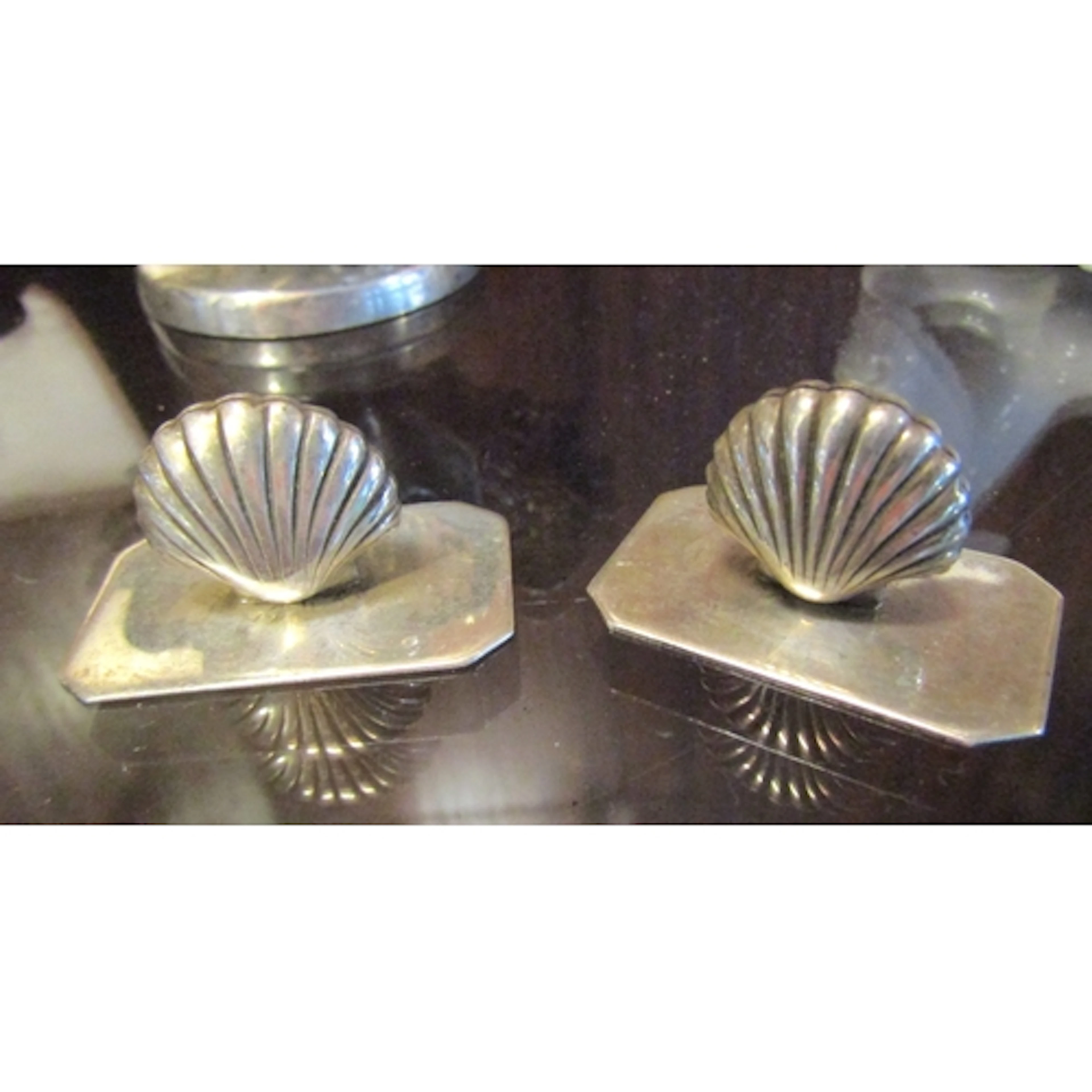 Pair of Shell Motif Table Name Place Holders Neat Form