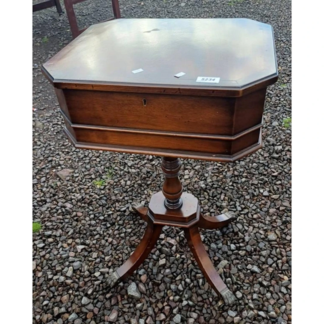 20TH CENTURY MAHOGANY PEDESTAL SEWING TABLE WITH LIFT-LID TO...