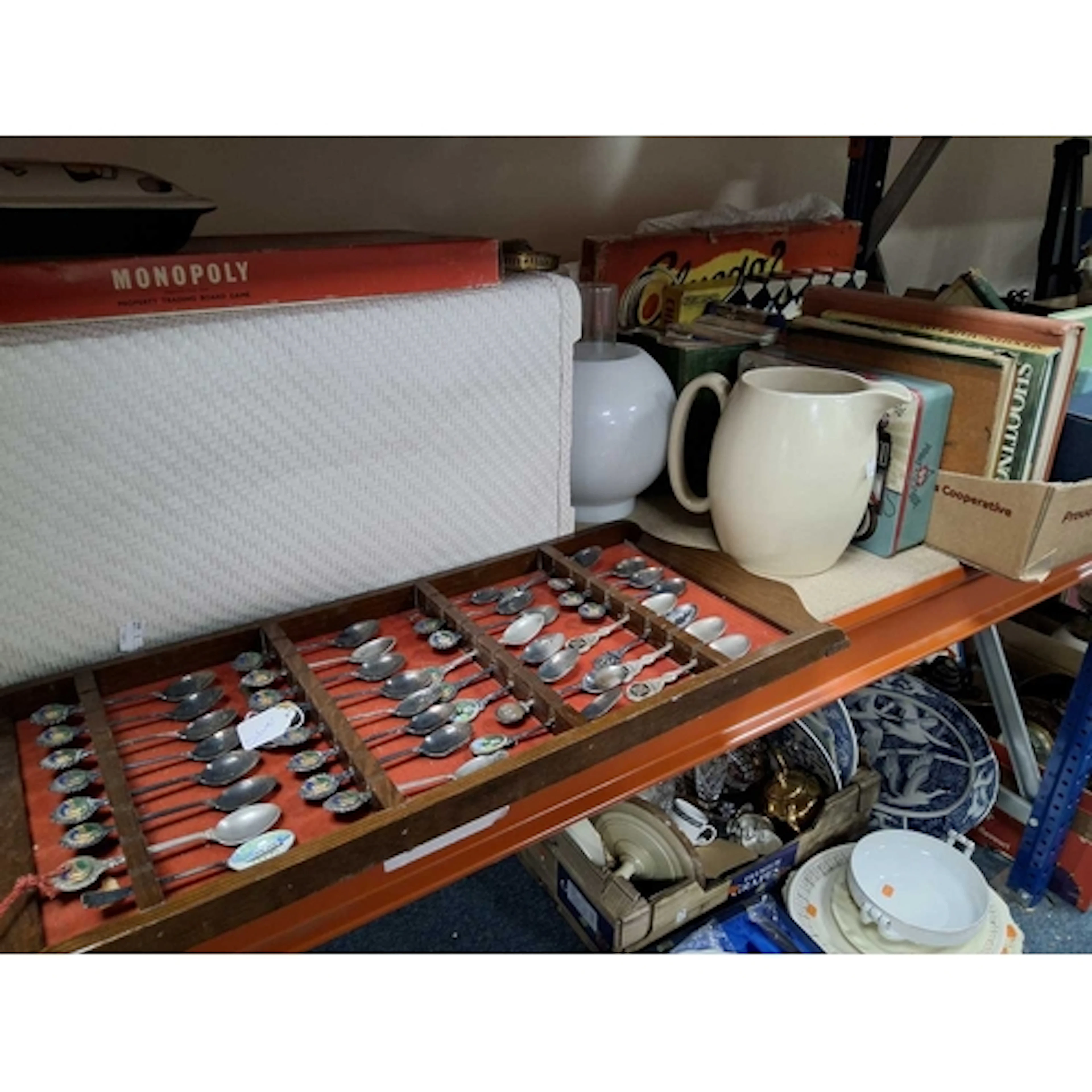 TWO BOXES AND LOOSE OF HOUSEHOLD ITEMS to include a box cont...