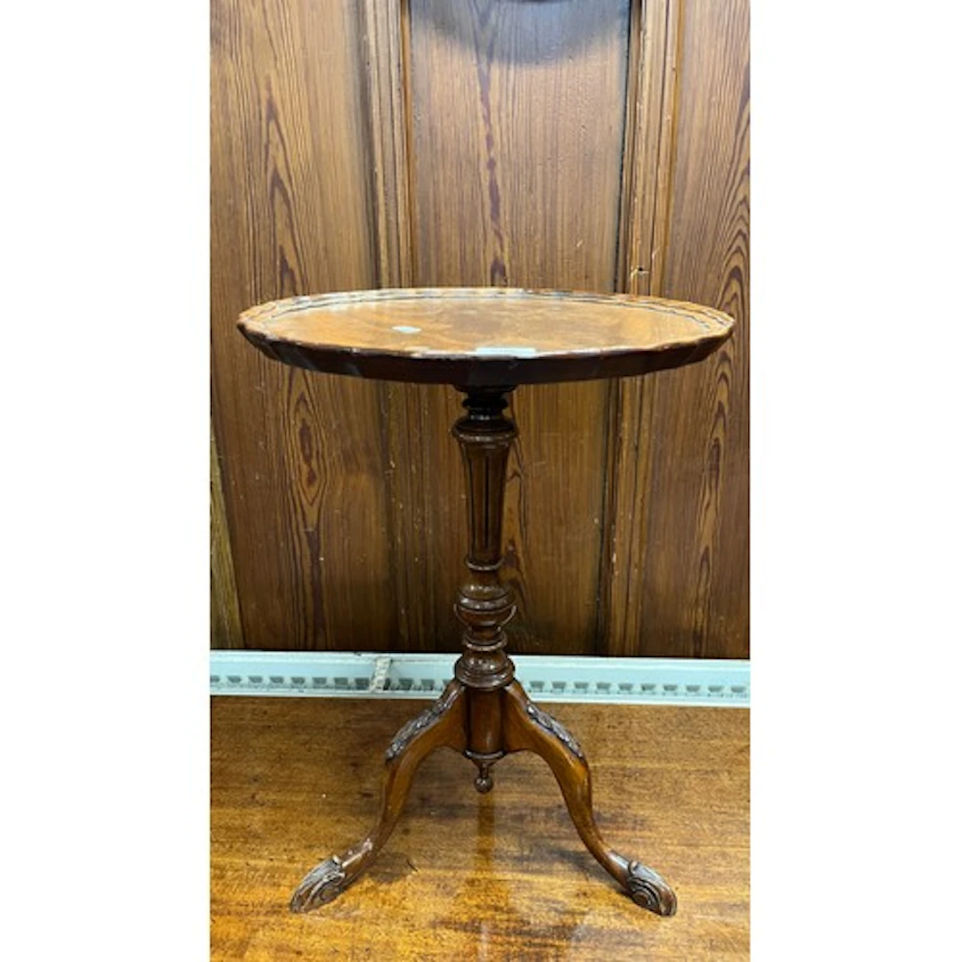 Vintage piecrust wine table with fluted column on tripod sup...
