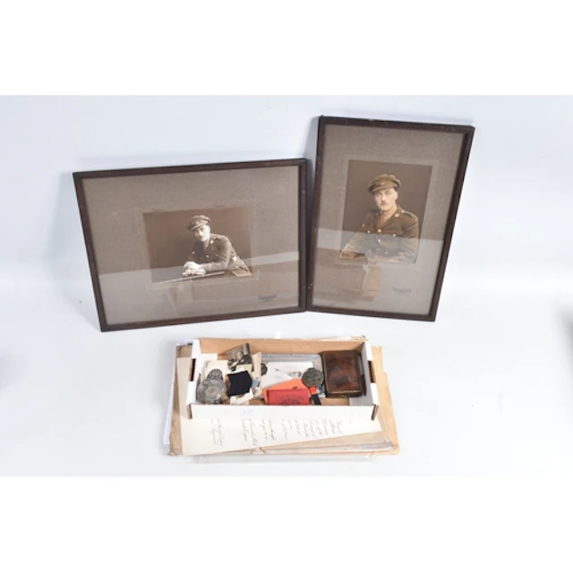 A SET OF WWI MINIATURE MEDALS ALONG WITH A FRAMED PHOTOGRAPH...
