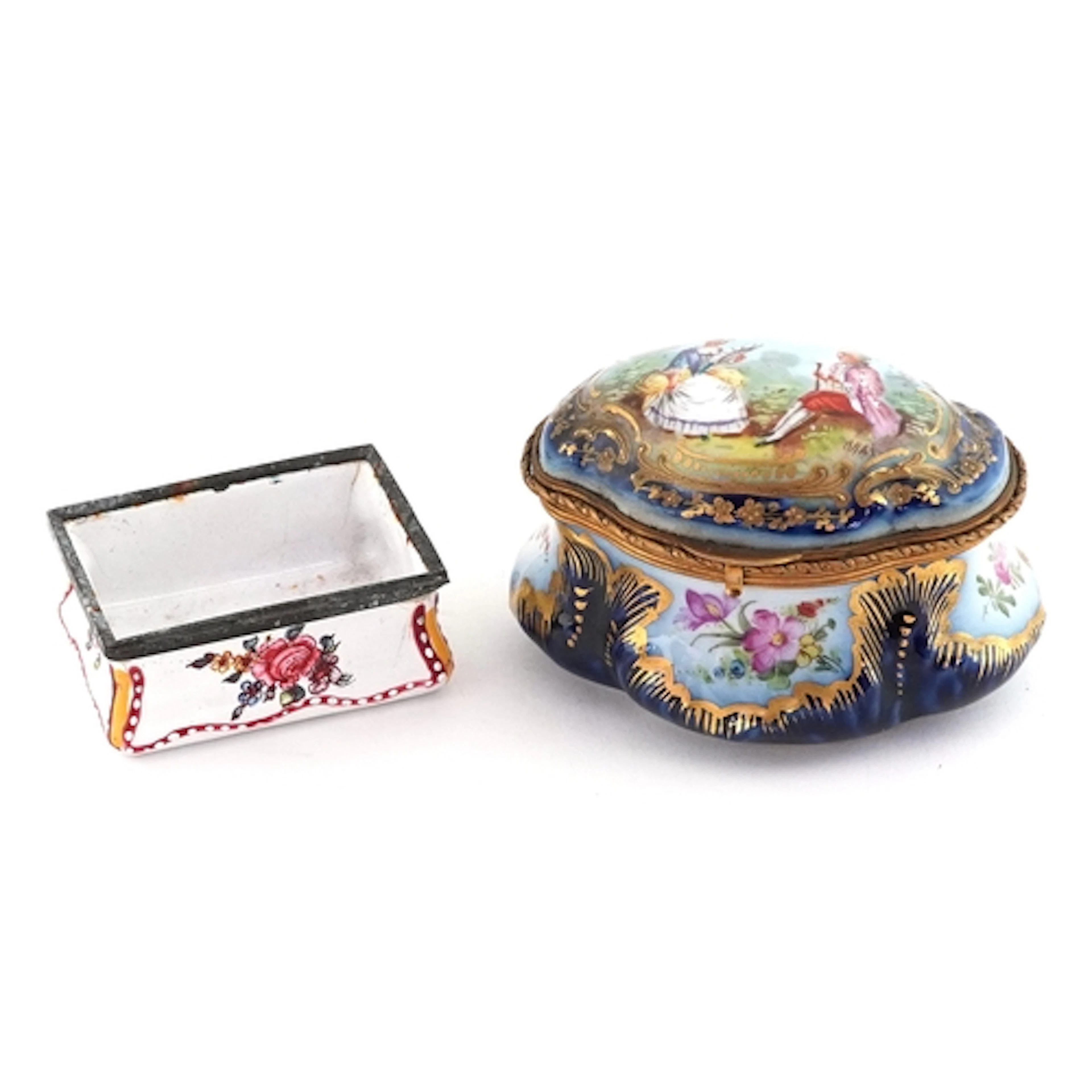 Early 20th century continental porcelain jewel box, the hing...