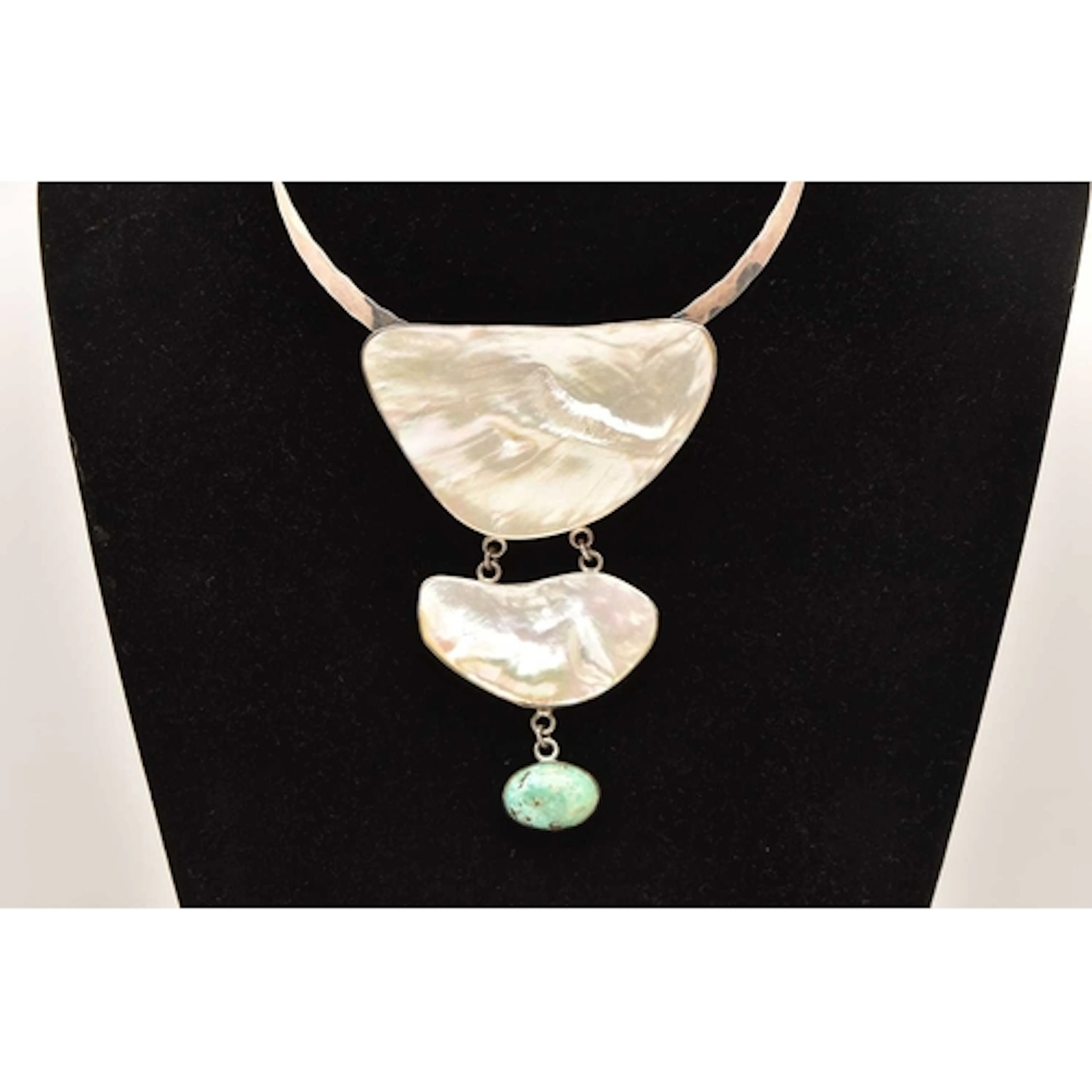 A WHITE METAL, MOTHER OF PEARL AND TURQUIOSE STATEMENT NECKL...