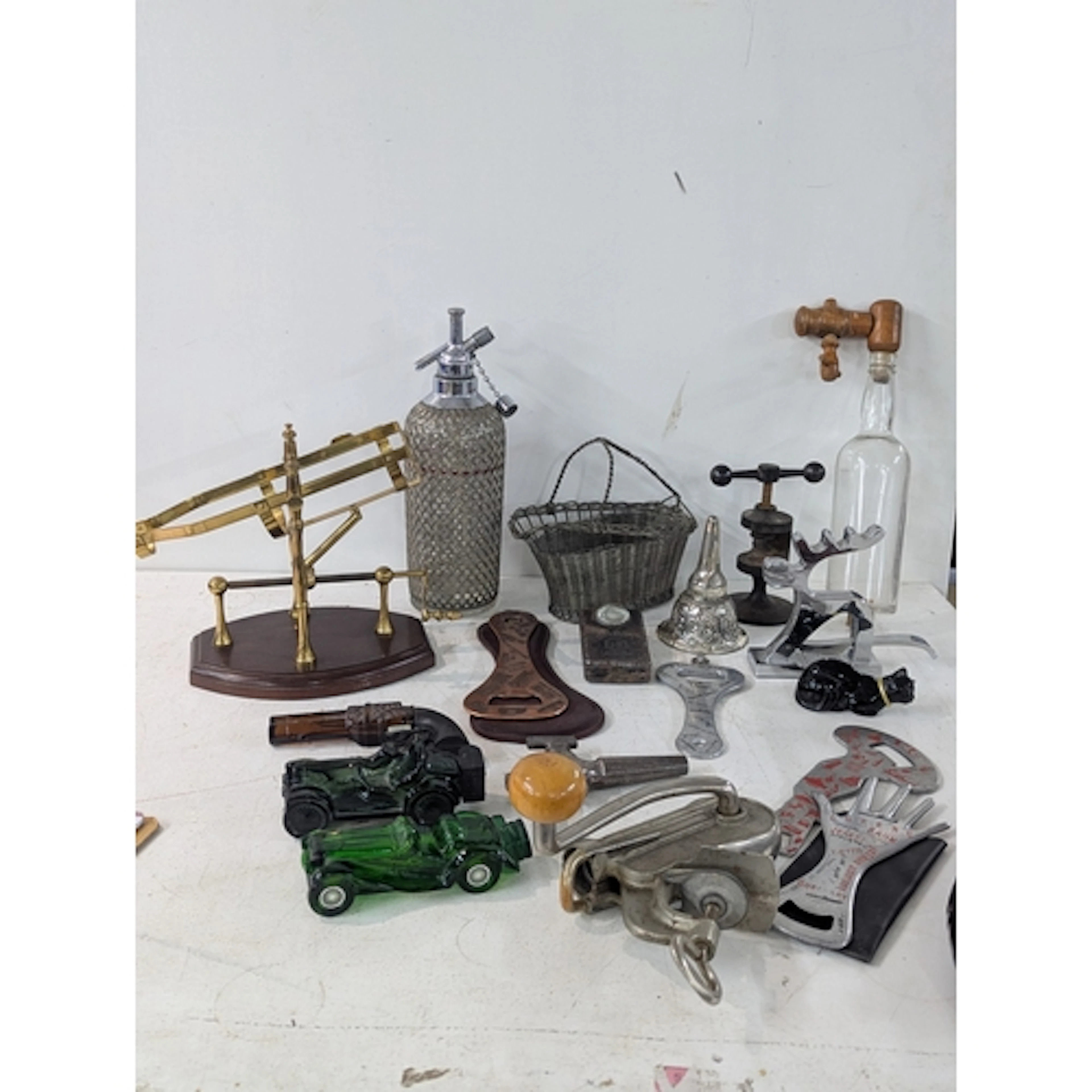 A mixed lot to include a nutcracker fashioned as a deer, tab...