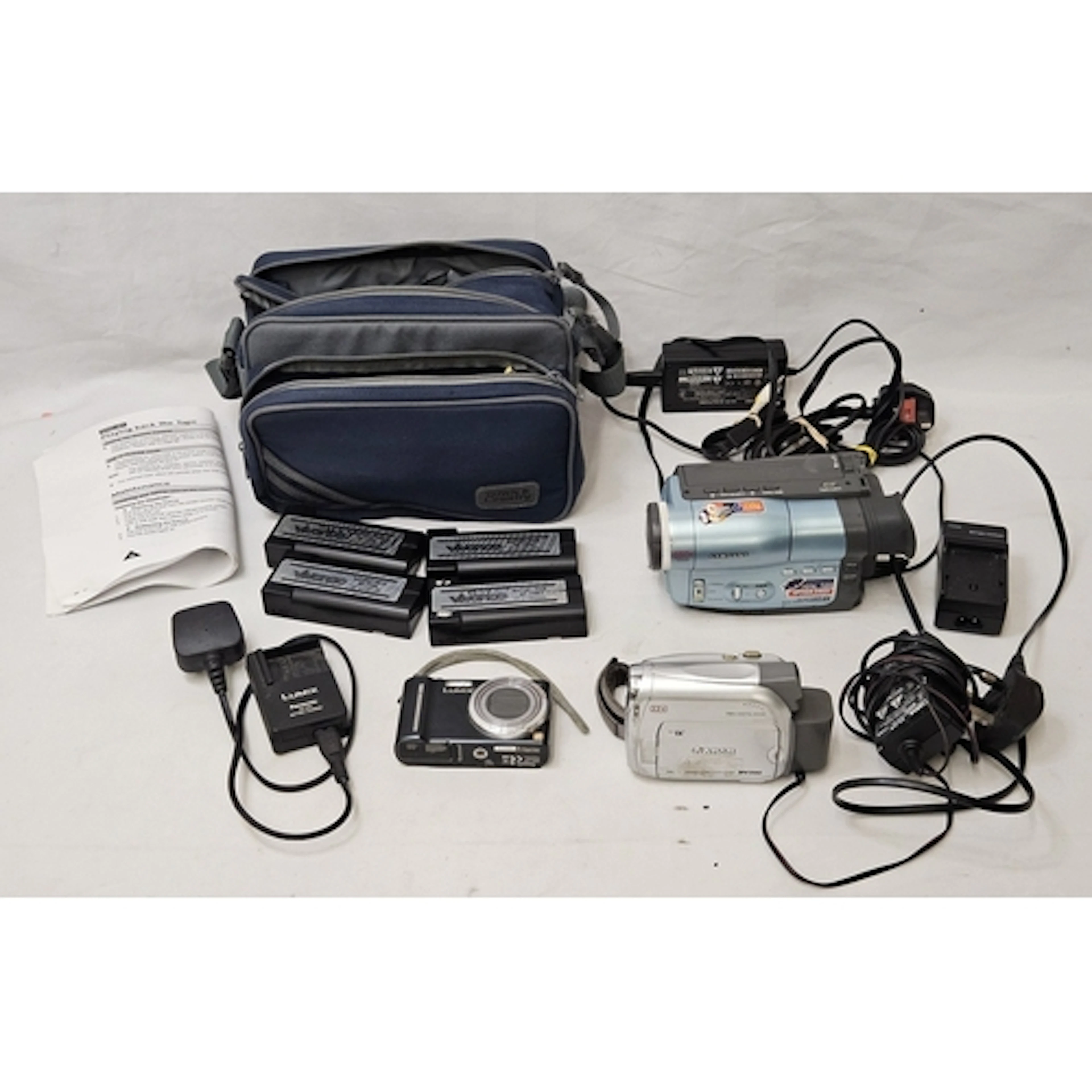Samsung VP-M518 8mm Video Camera with lead, Canon MV890 Digi...