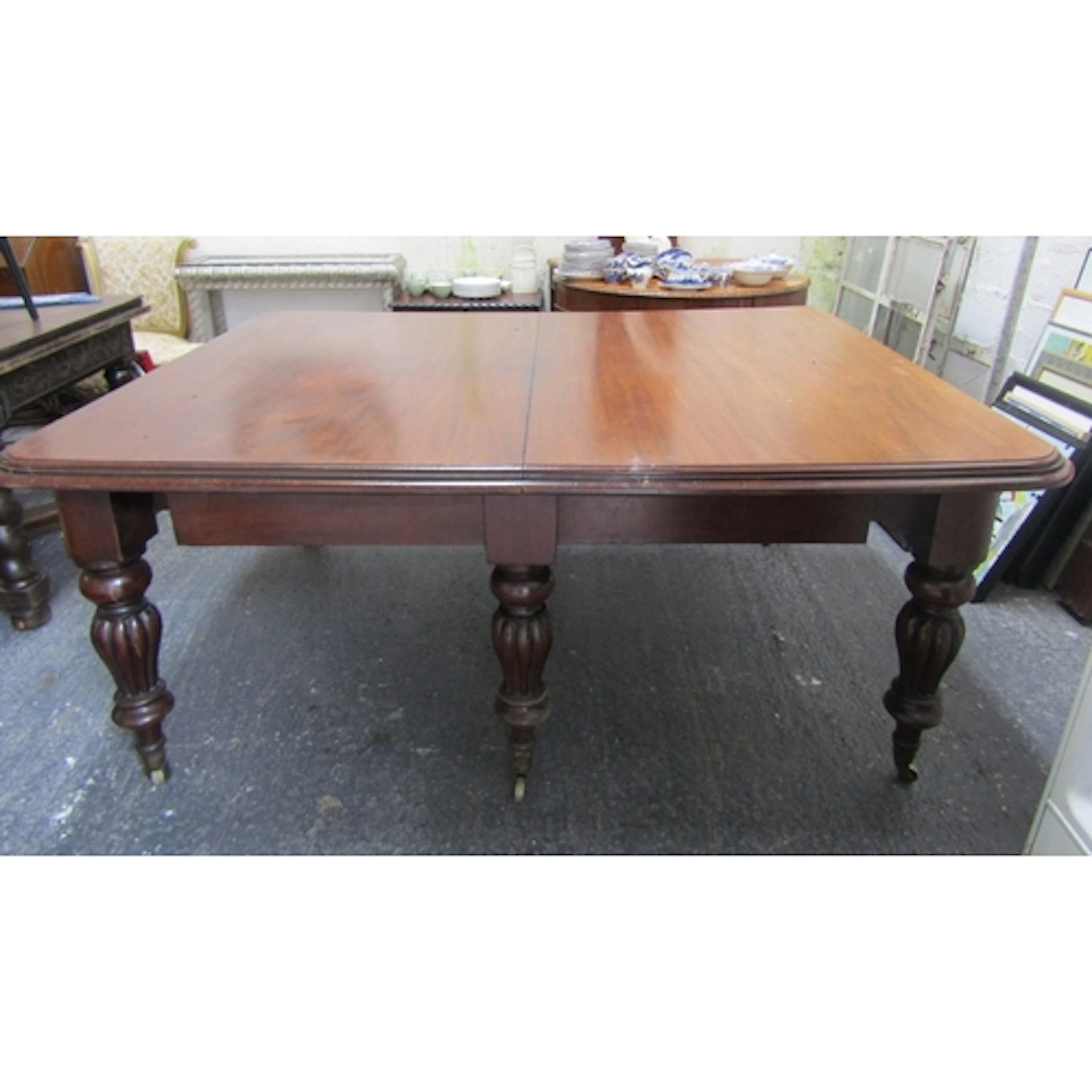 William IV Mahogany Dining Table with Two Extra Leafs Extend...