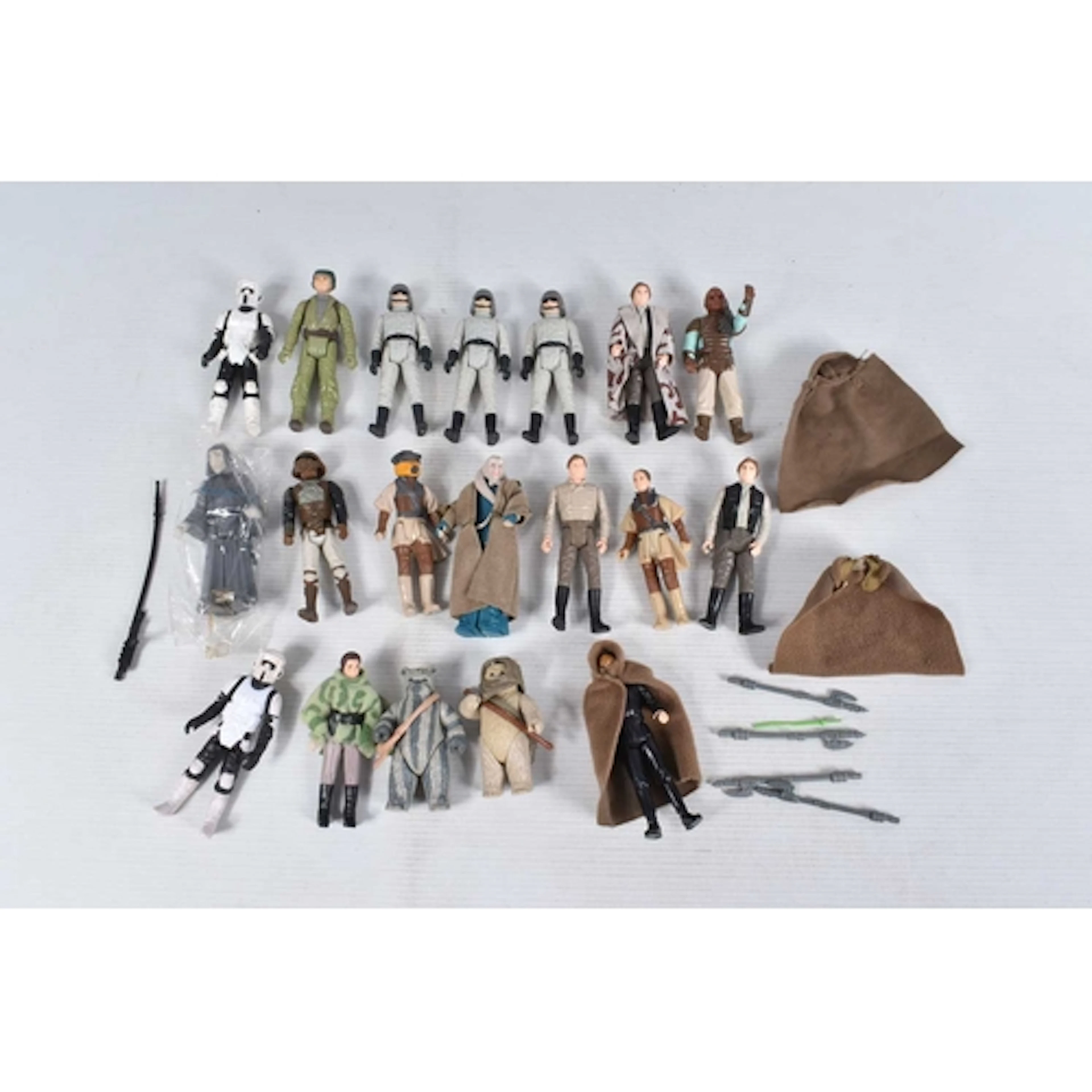 A QUANTITY OF UNBOXED VINTAGE LFL STAR WARS FIGURES, to incl...