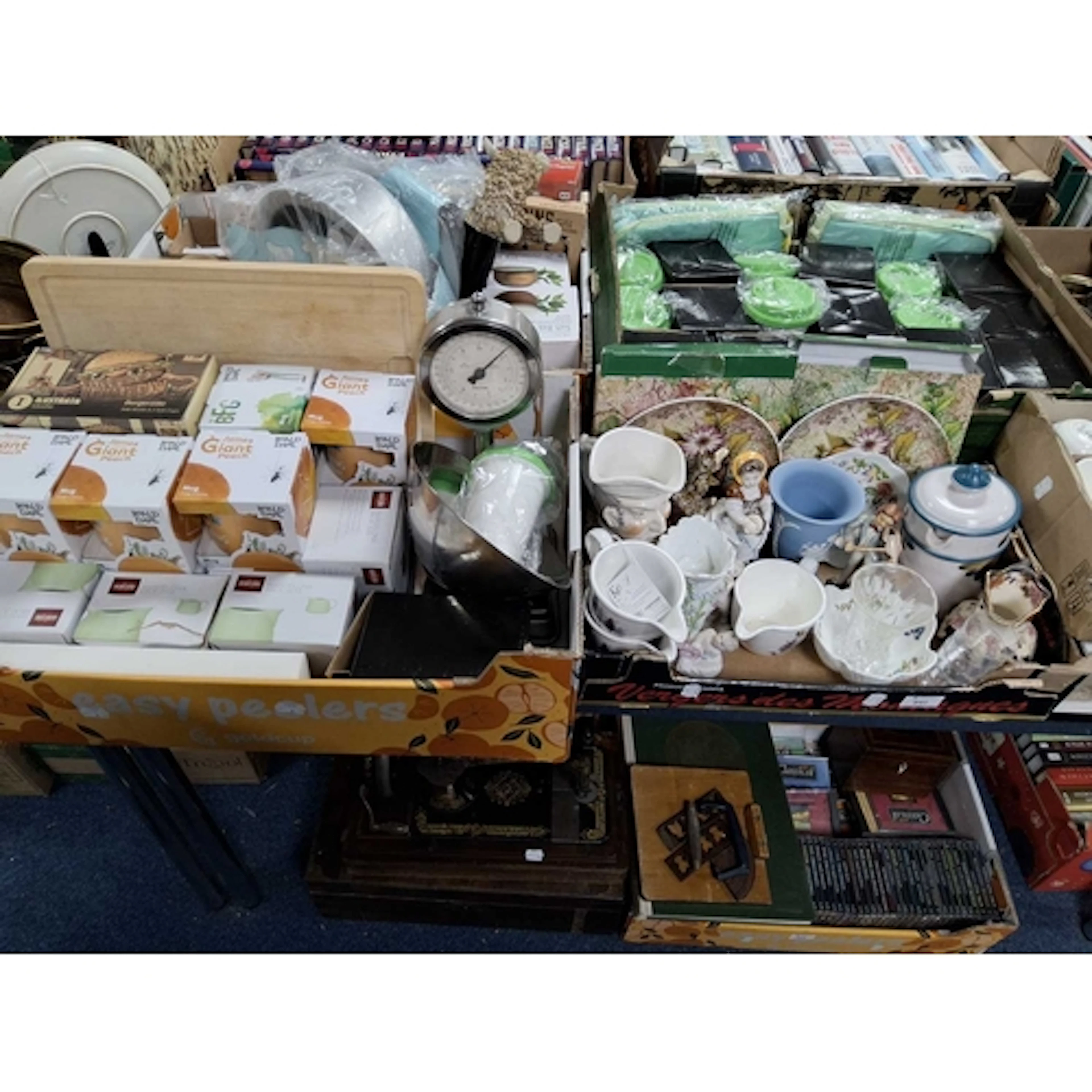 FOUR BOXES OF MOSTLY BRAND NEW BOXED KITCHENALIA to include ...