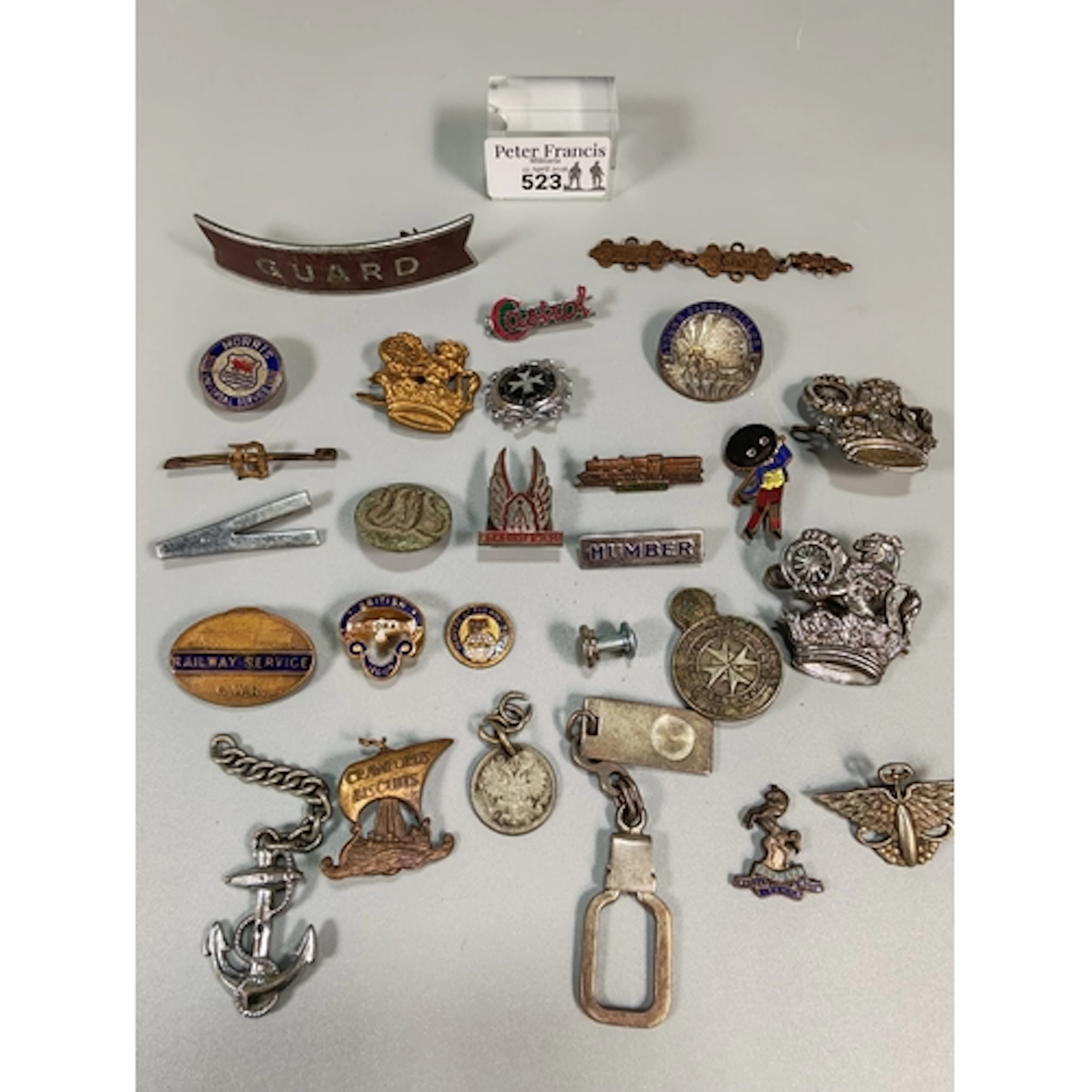 Collection of vintage badges to include: Guard, The Saint Jo...