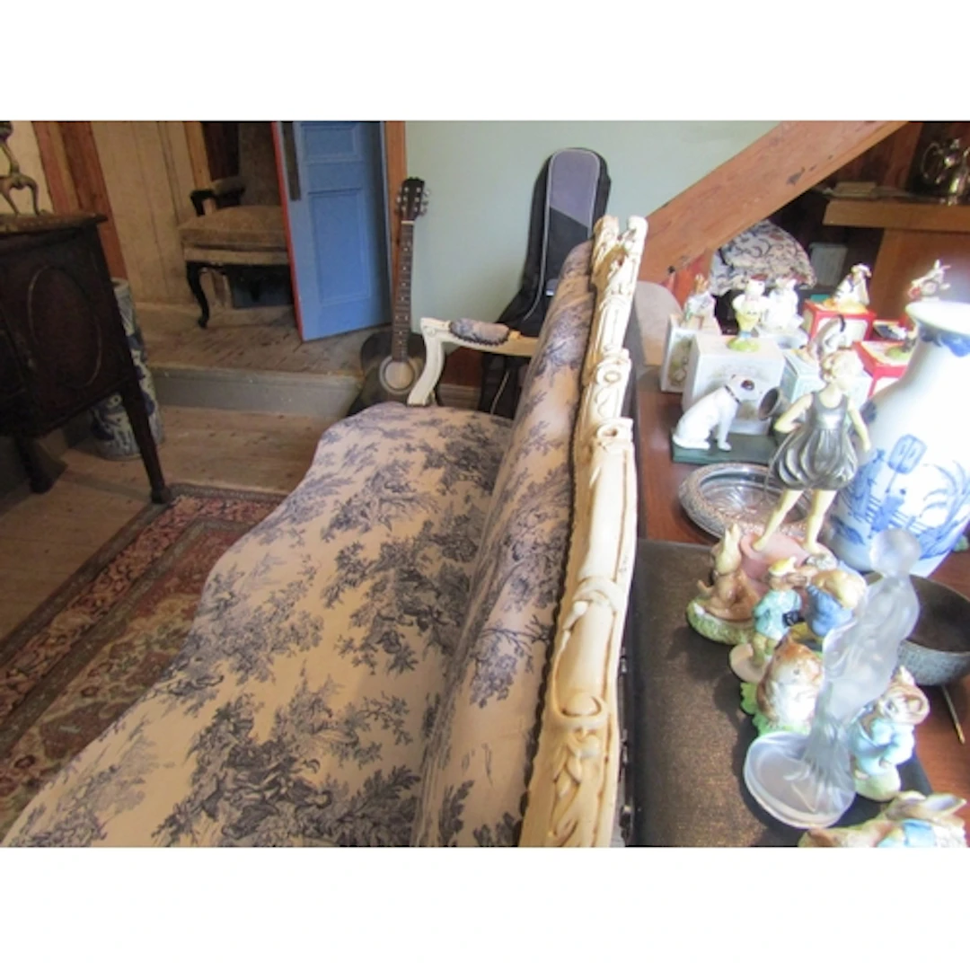 Persian Pure Wool Rug Pale Burgundy Ground Patterned Borders...