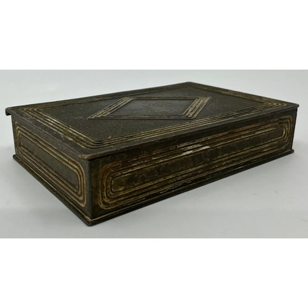 An early 20th century Tiffany Studios textured bronze box, g...