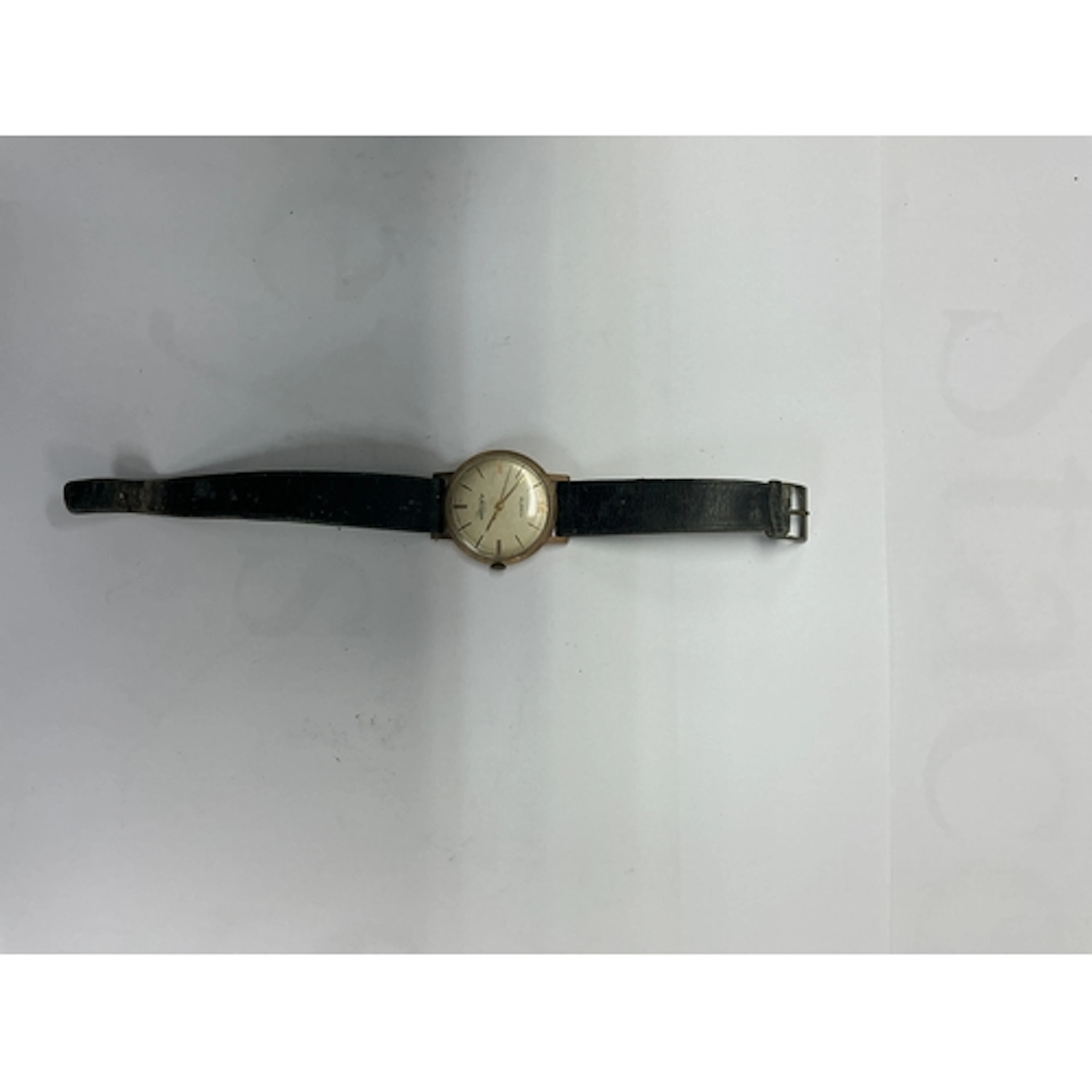 A gent’s vintage Buren Super Slender wristwatch, having yell...