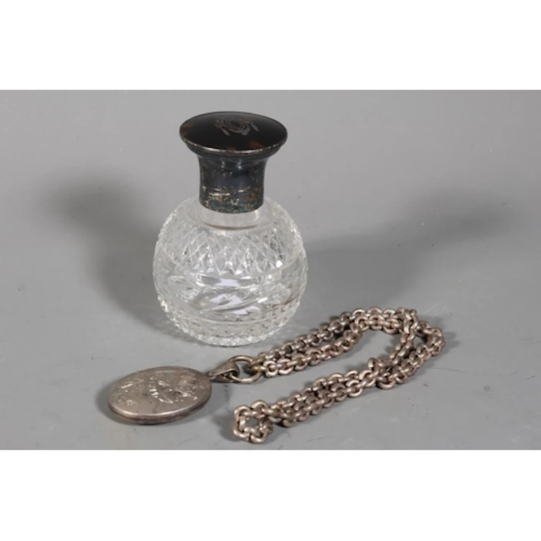 Victorian style white metal pendant locket incised with 'REG...