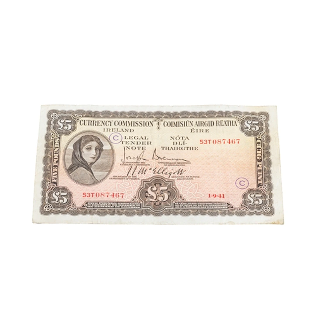 A 1941 "C" WARCODE LAVERY £5 IRISH BANKNOTE, good fine