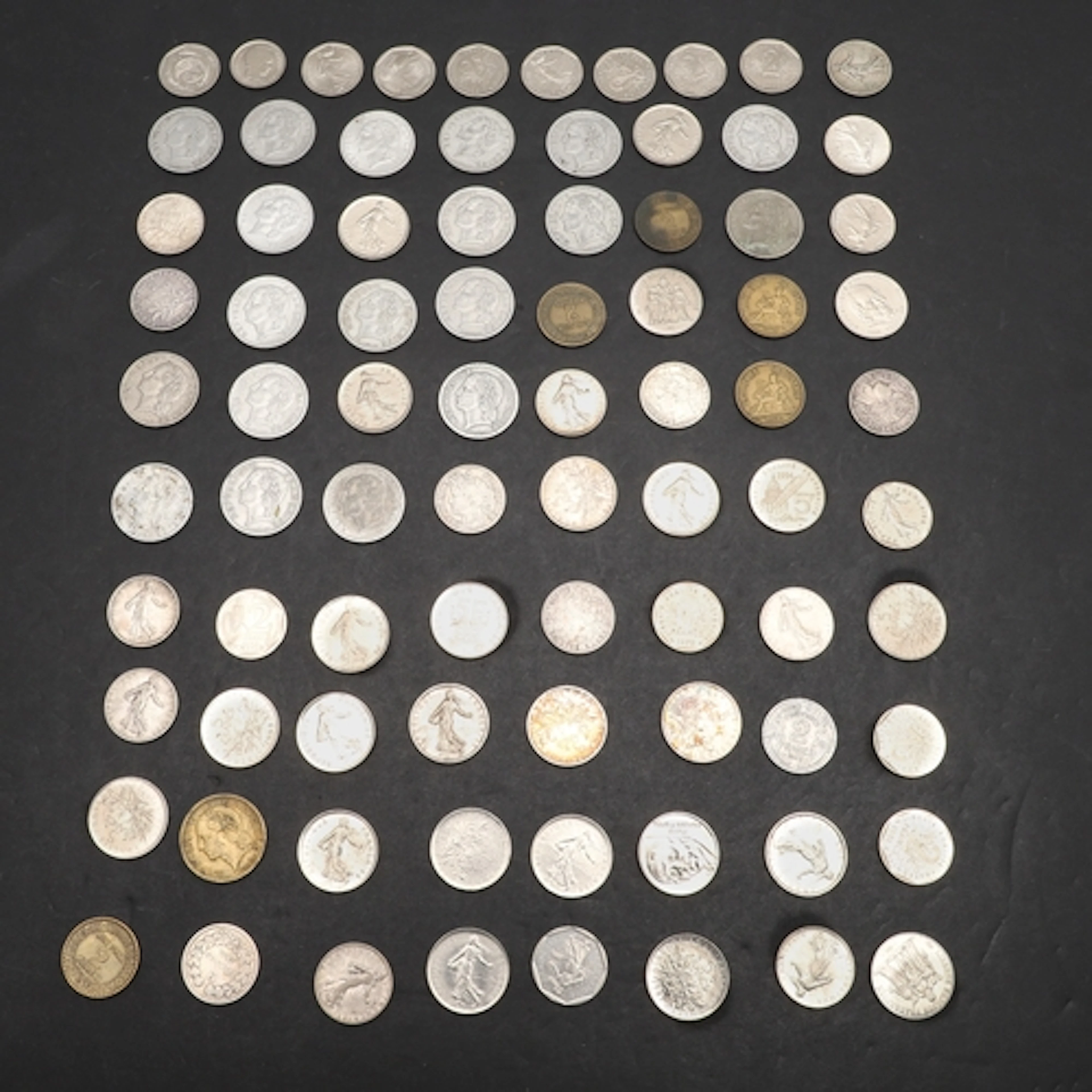 FRANCE: A PARTIAL DATE RUN OF 5 FRANC AND 2 FRANC COINS TO I...