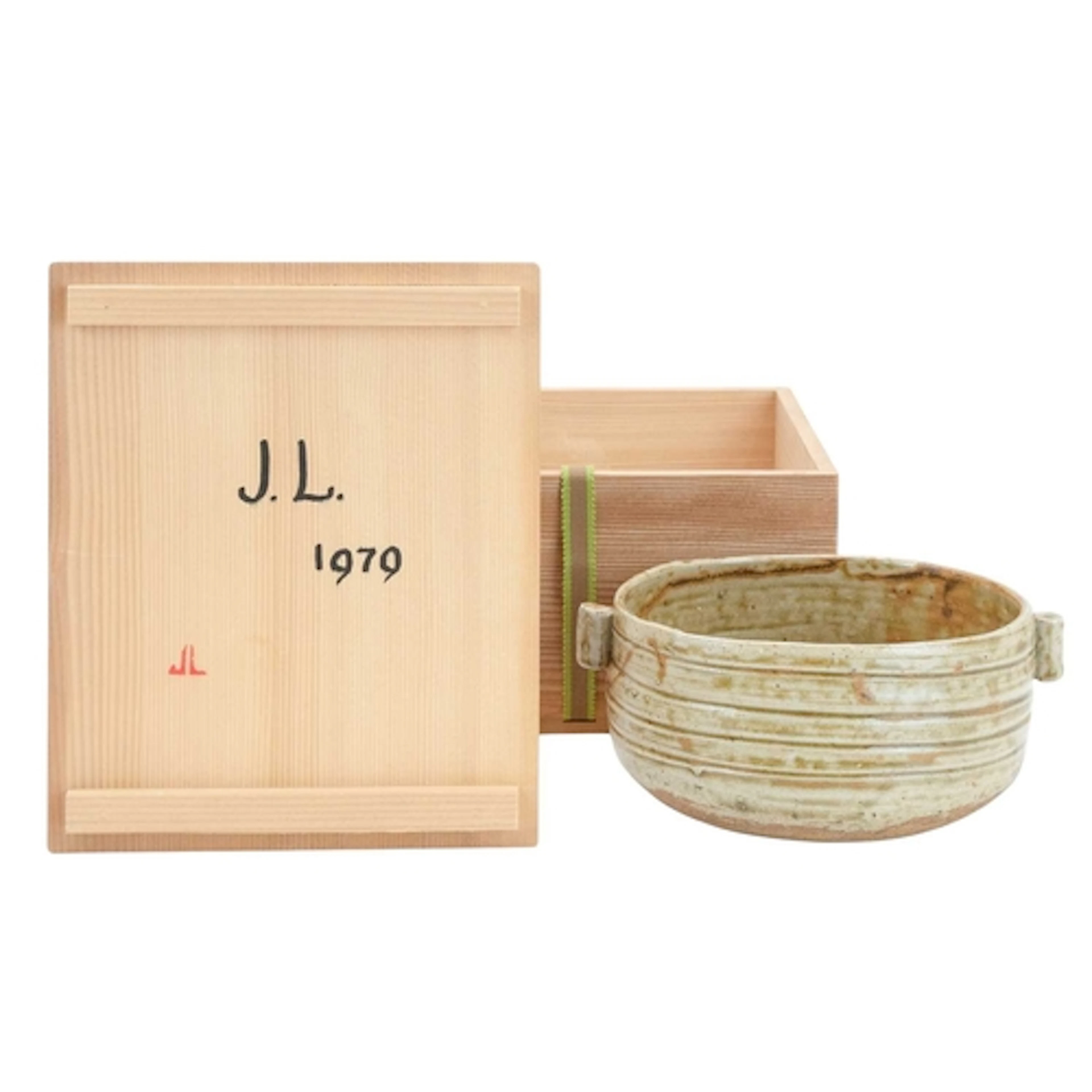 § Janet LEACH (1918-1997) Lugged Dish (1979) Stoneware, impr...
