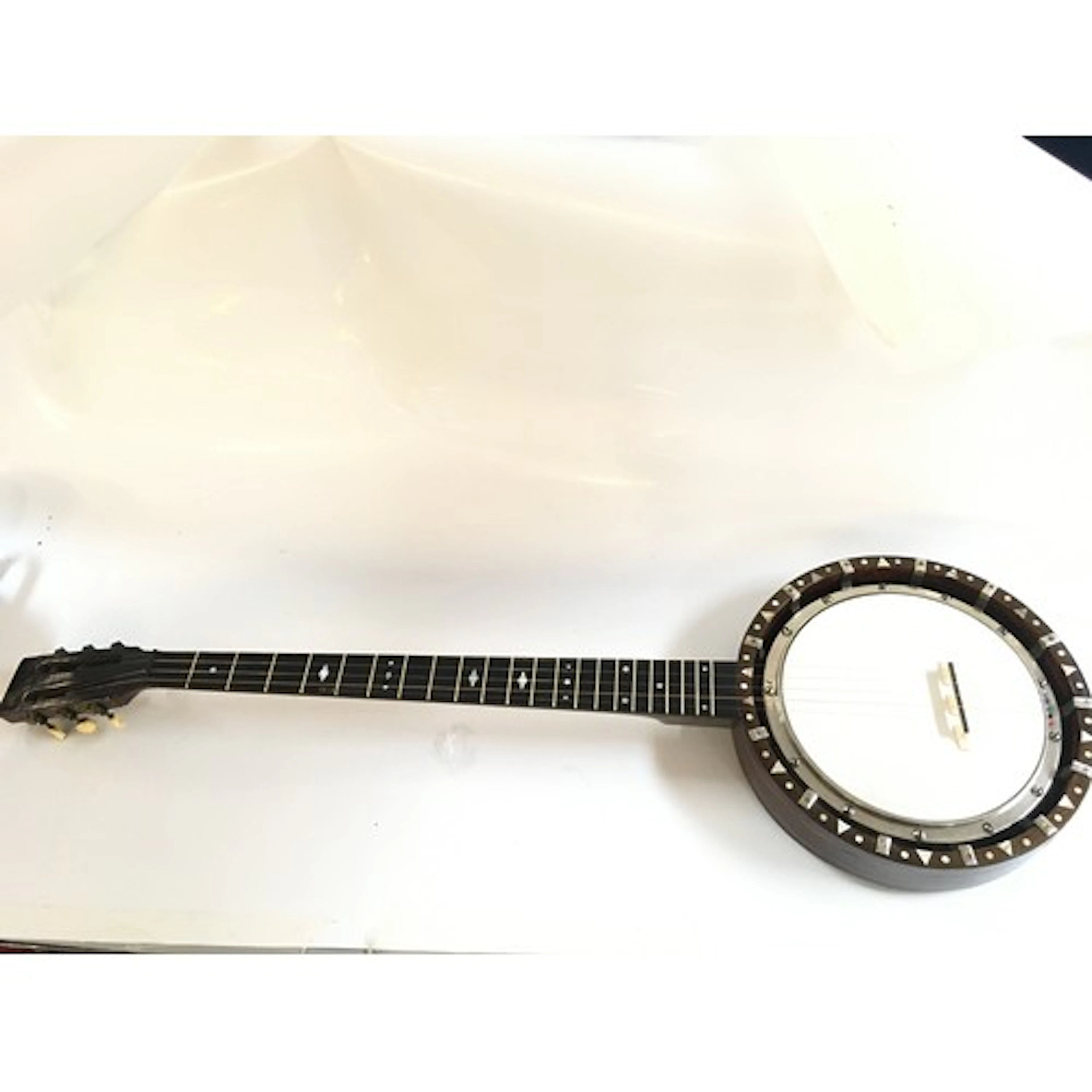 Cased Banjo. Approximately 90cm long NO RESERVE