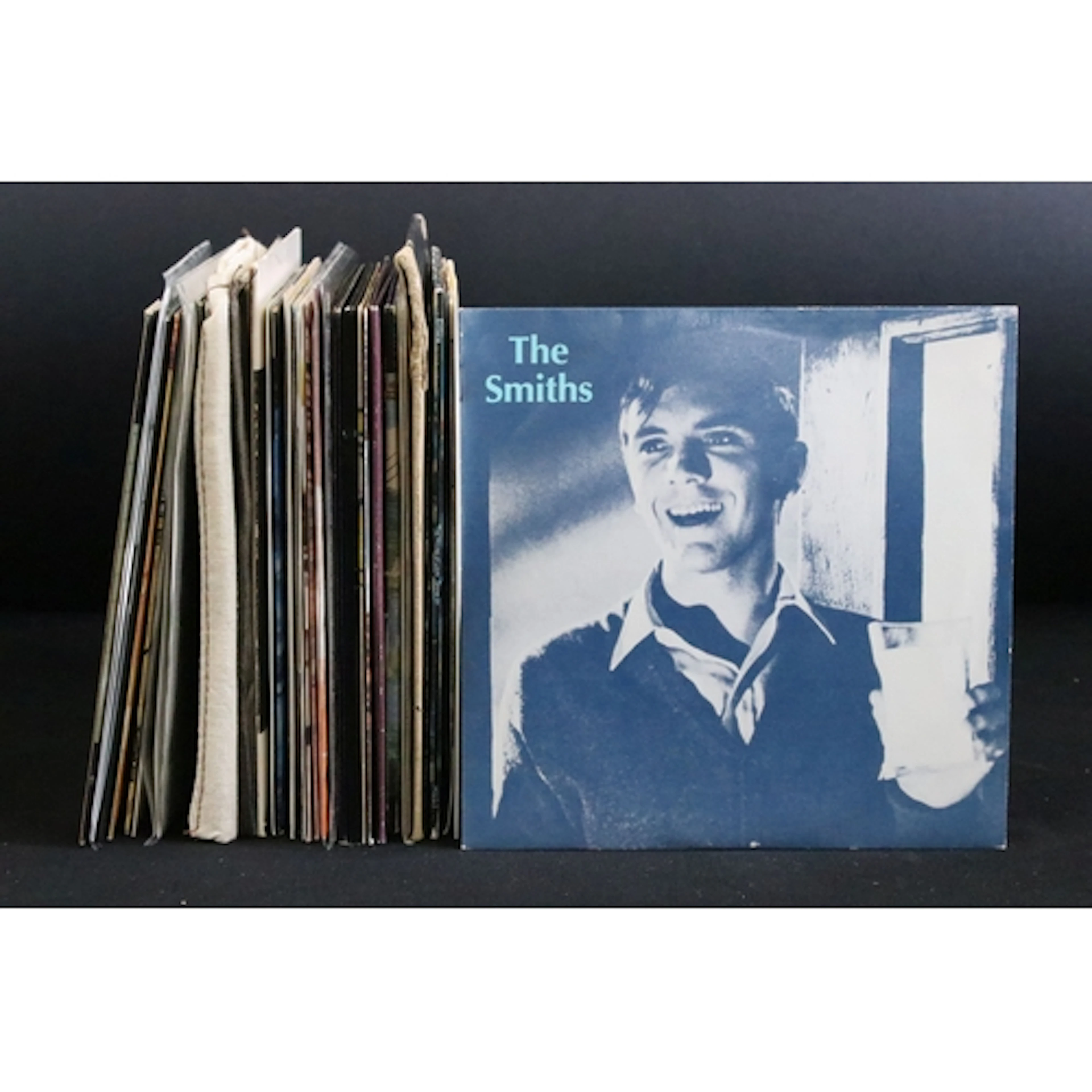 Vinyl / Autographs - 38 Indie / Alternative 7” singles inclu...