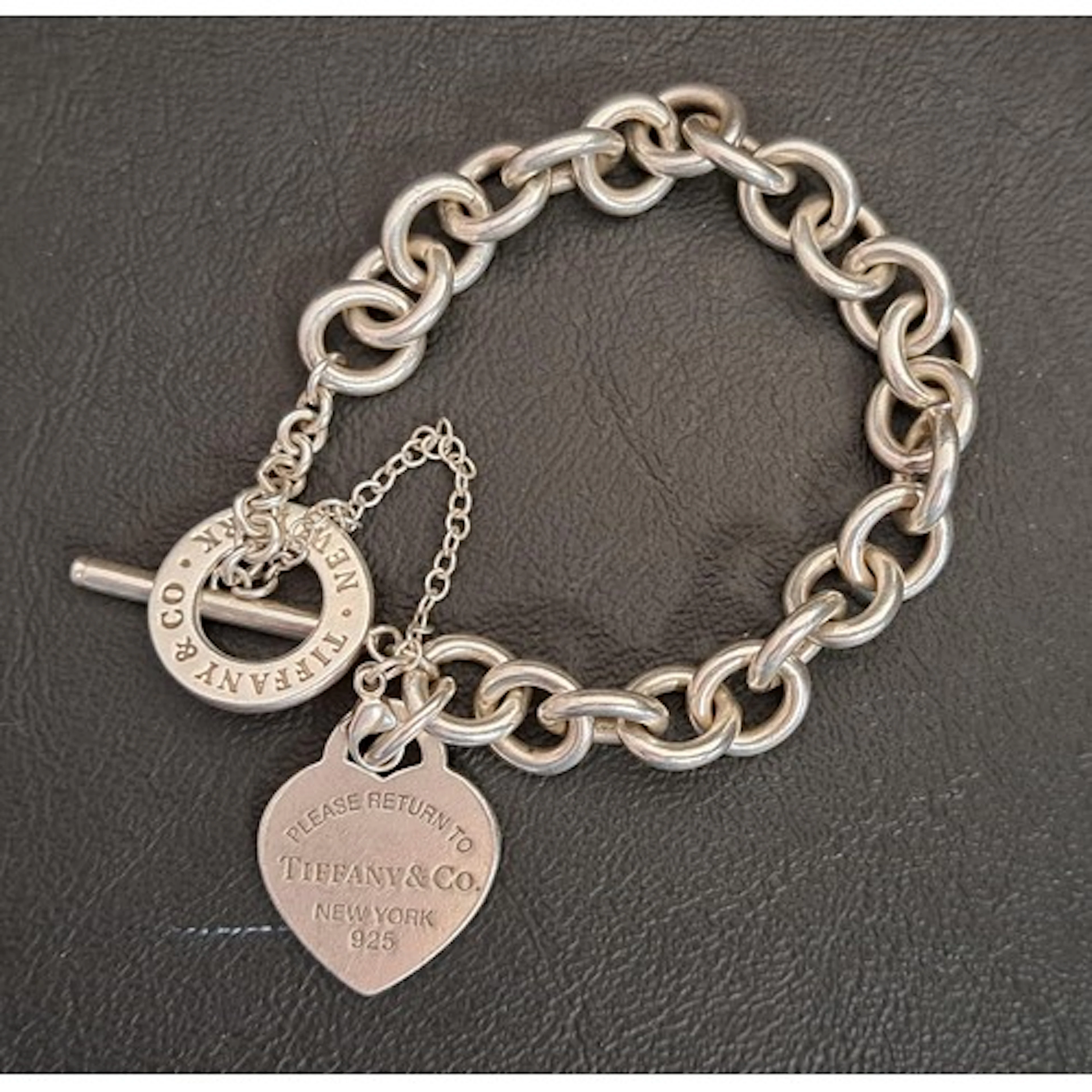 TIFFANY AND CO. RETURN TO TIFFANY HEART TAG TOGGLE SILVER BR...