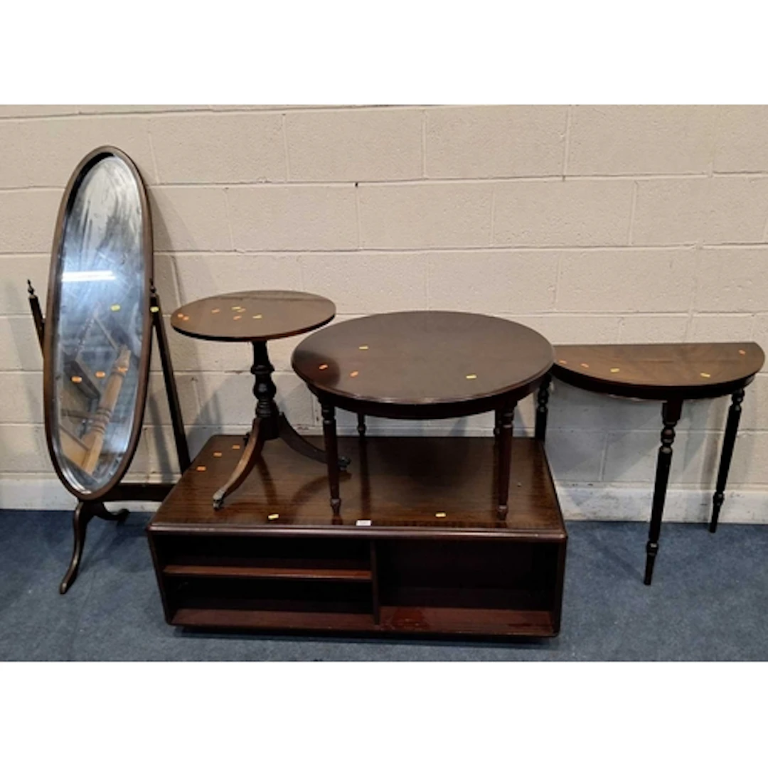 A SELECTION OF REPRODUCTION MAHOGANY OCCASIONAL FURNITURE, i...