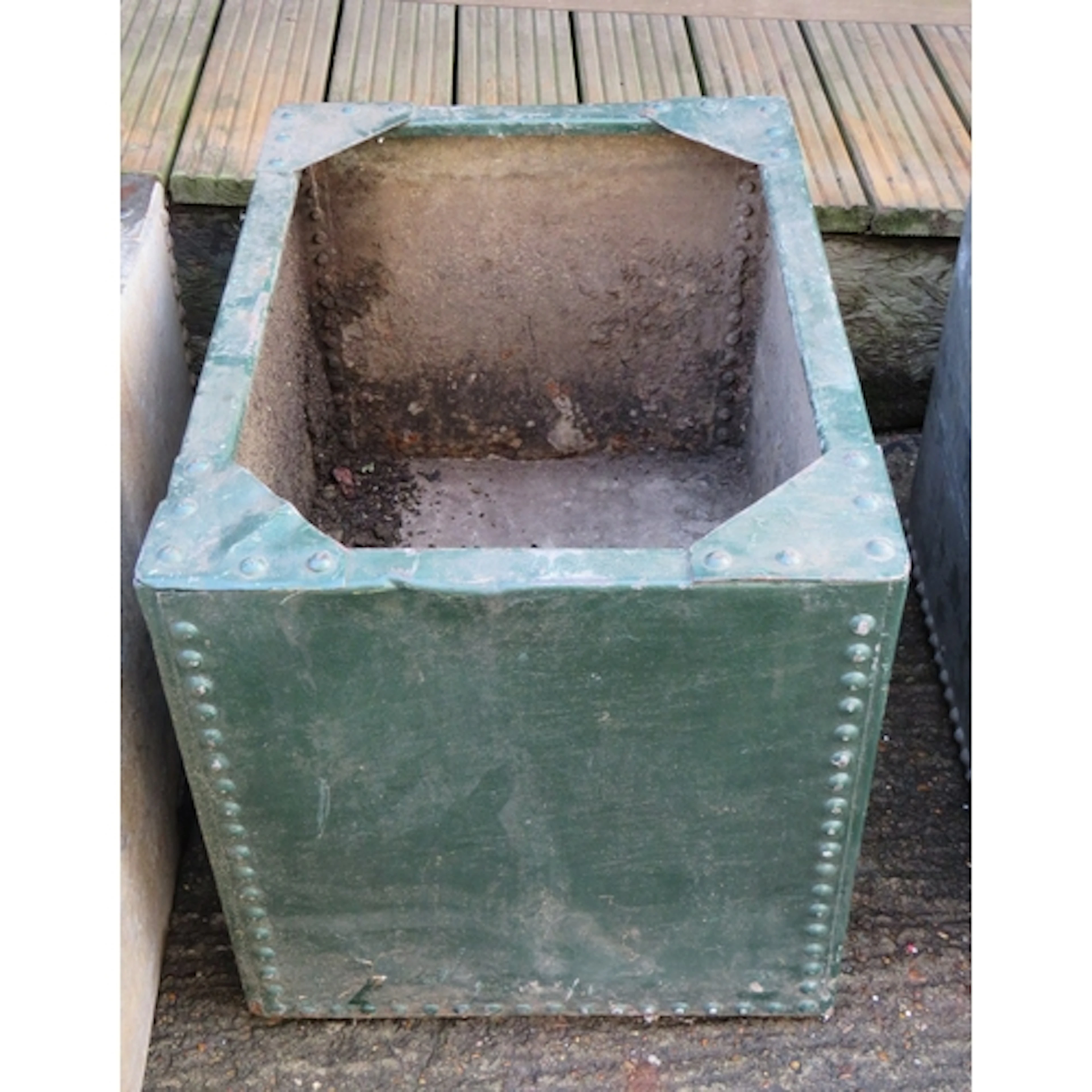 Galvanised Metal Water Tank overpainted green approx. 68cm x...