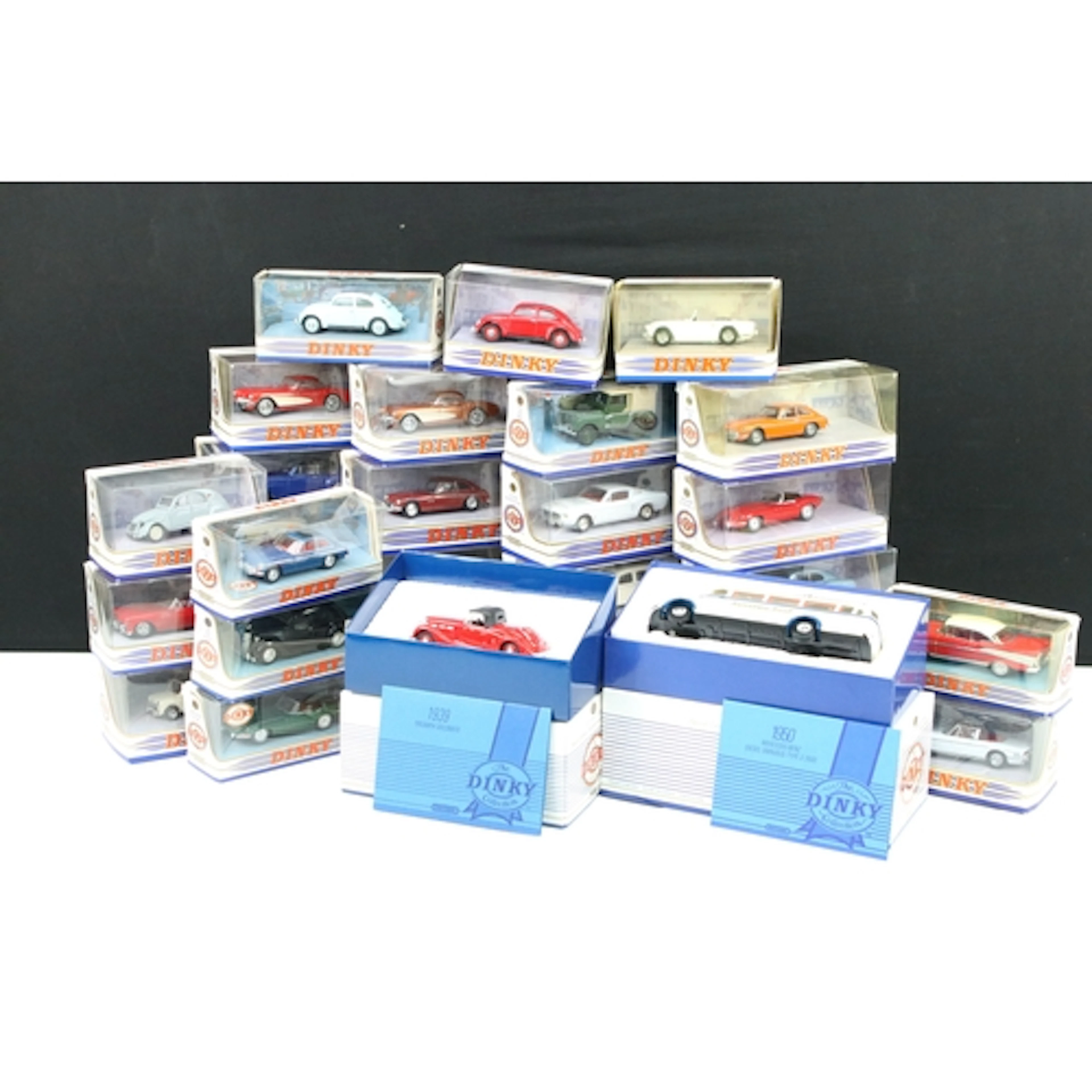 29 Boxed Matchbox The Dinky Collection diecast models, ex