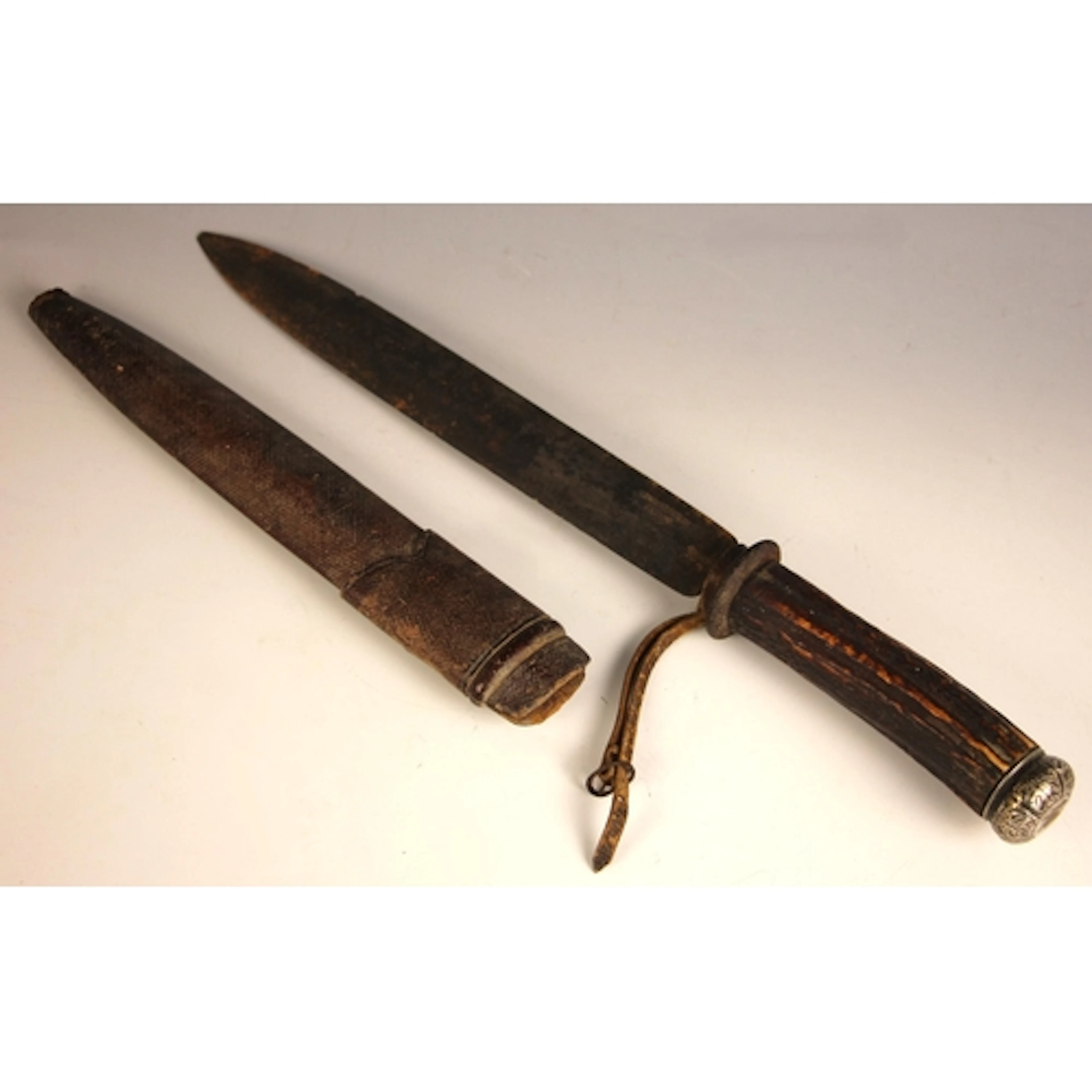 An Anglo-Indian bowie knife by Arnachellum of Salem, late 19...