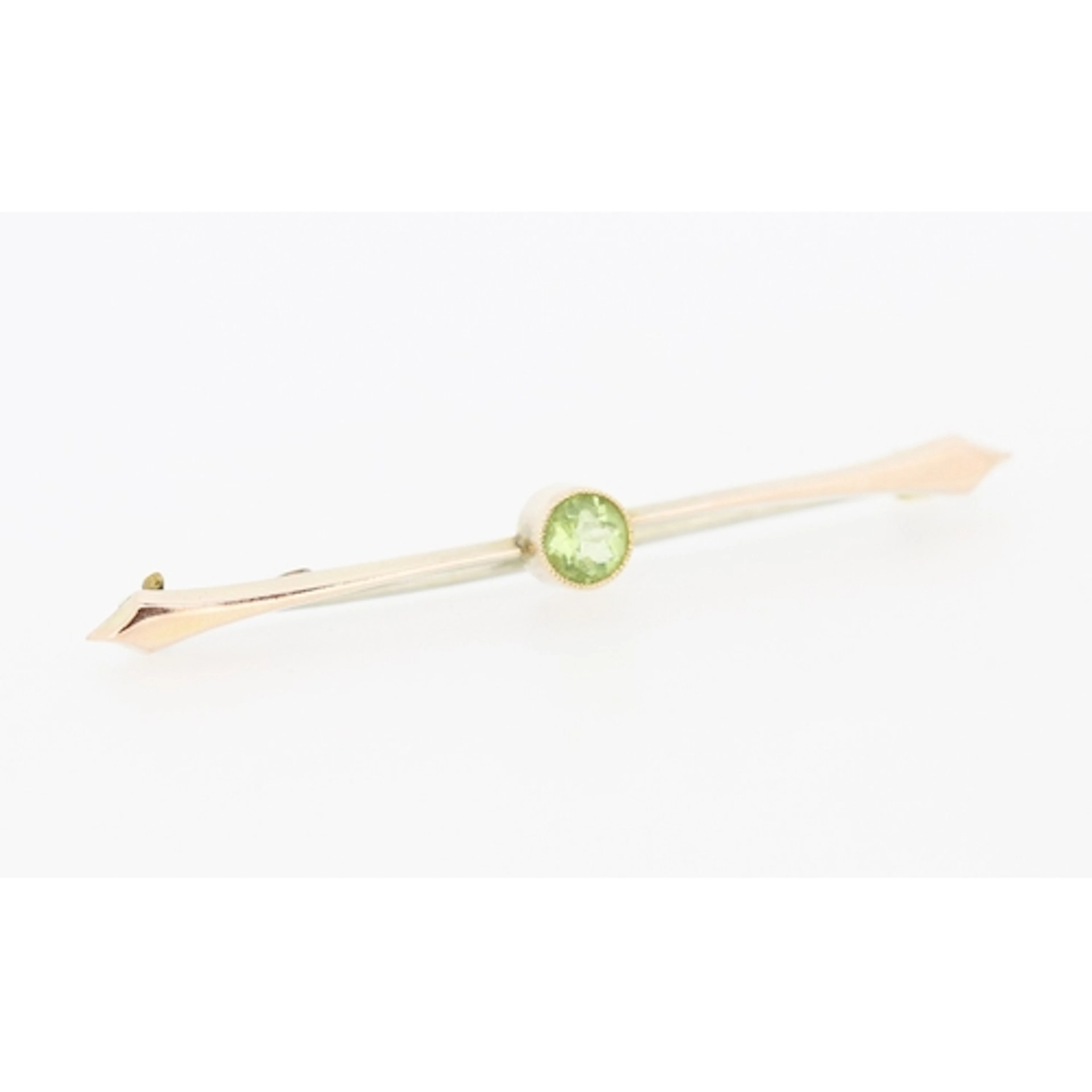Peridot Bezel Set Single Stone Bar Brooch, Mounted in 9 Cara...