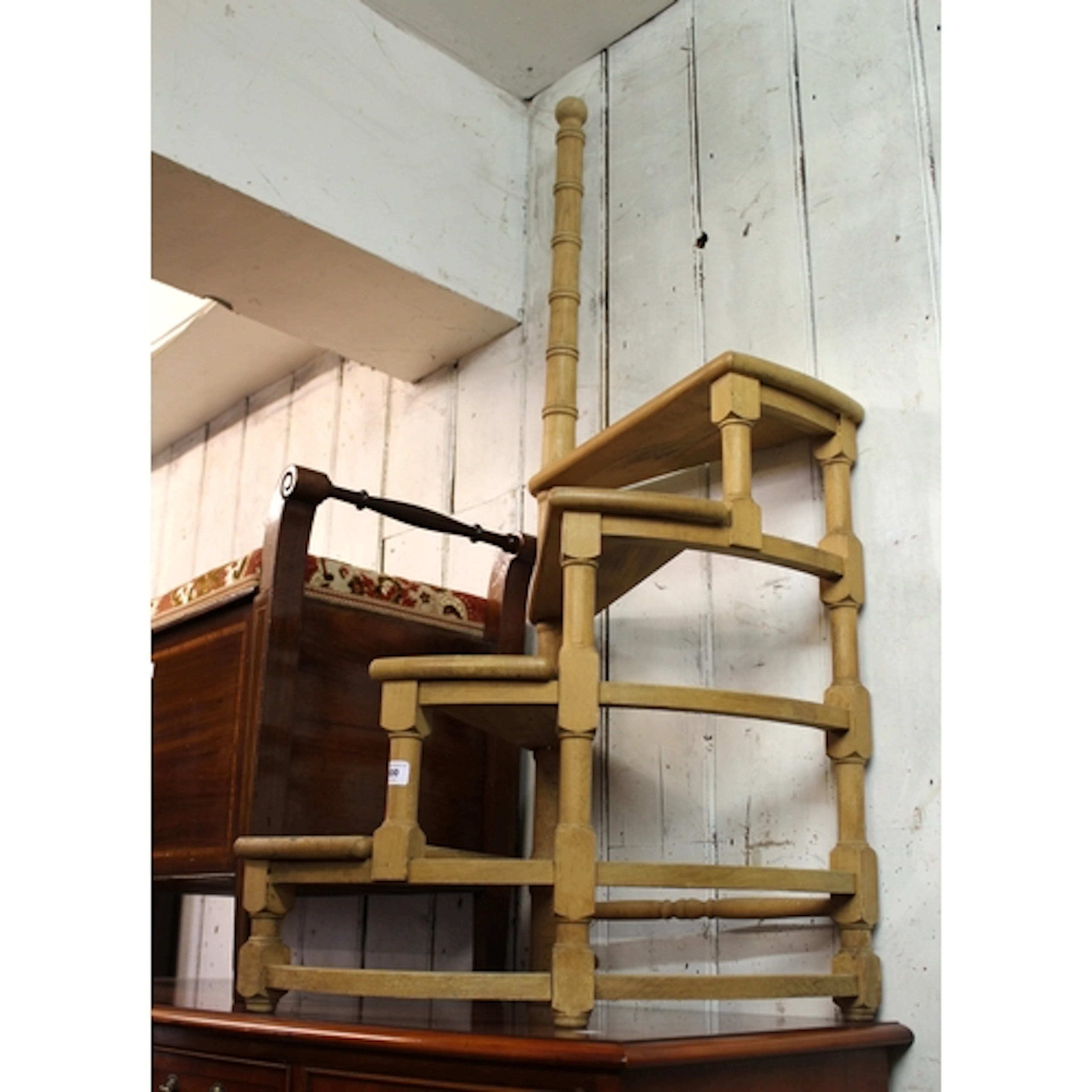 Modern pine tread library step, with post
