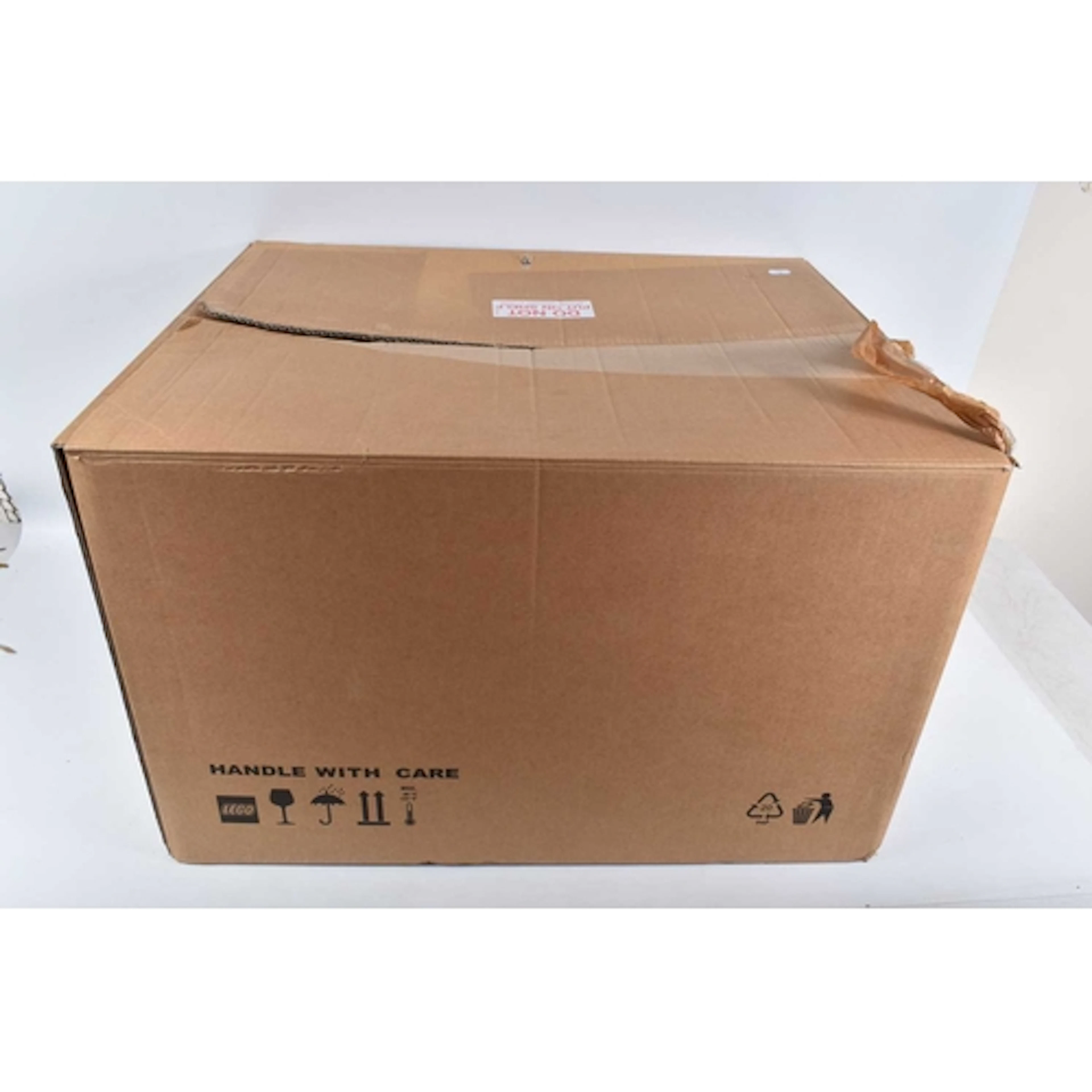 A BOXED SEALED LEGO STAR WARS BATTERY POWERED SHOP DISPLAY C...