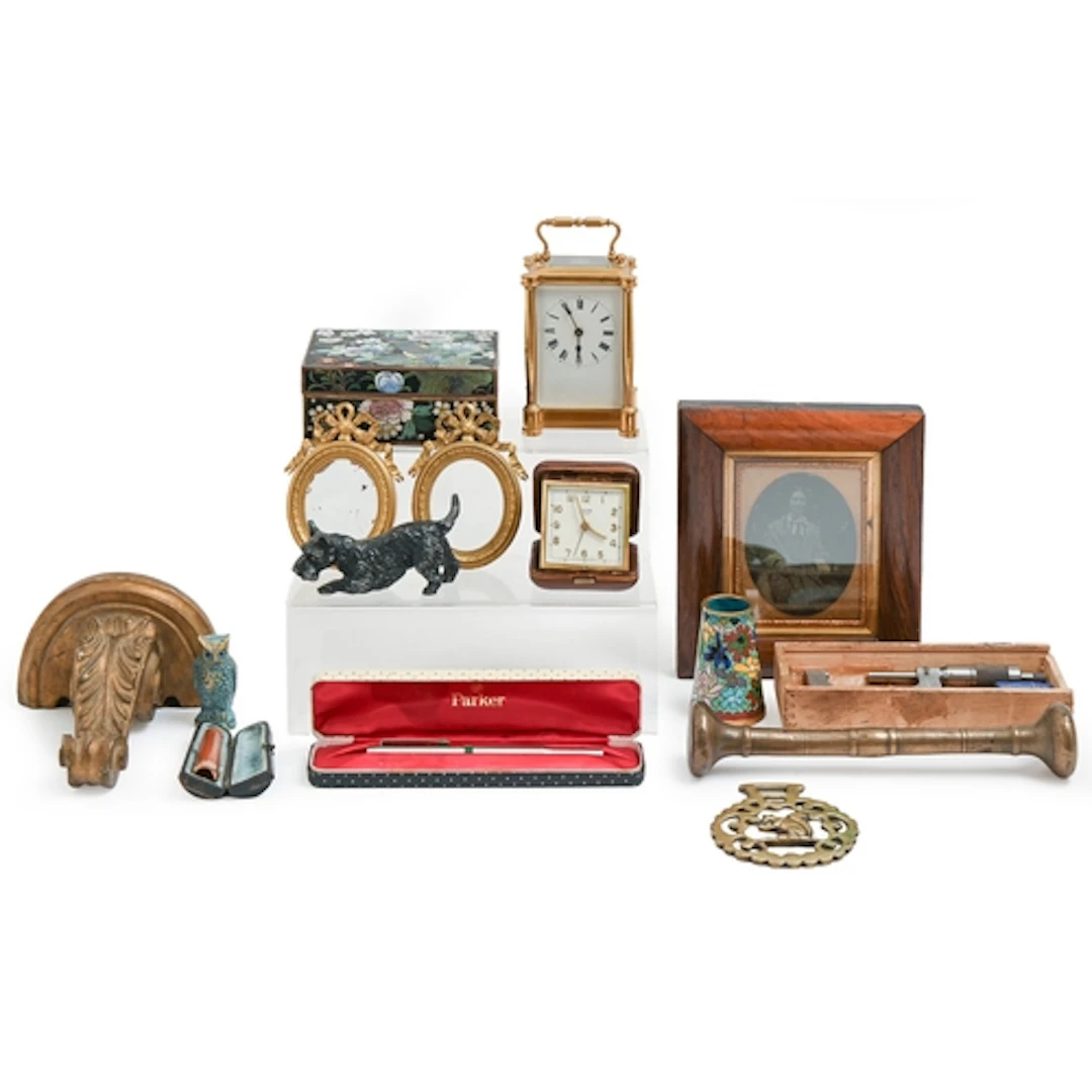 Miscellaneous metalware and other bygones, mid-19th c and la...