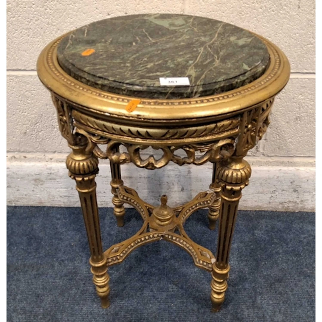 A GILT WOOD OCCASIONAL TABLE, with a green marble insert, ra...