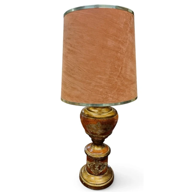 A good modern Table Lamp with Shade. Lamp height 44 cm appro...
