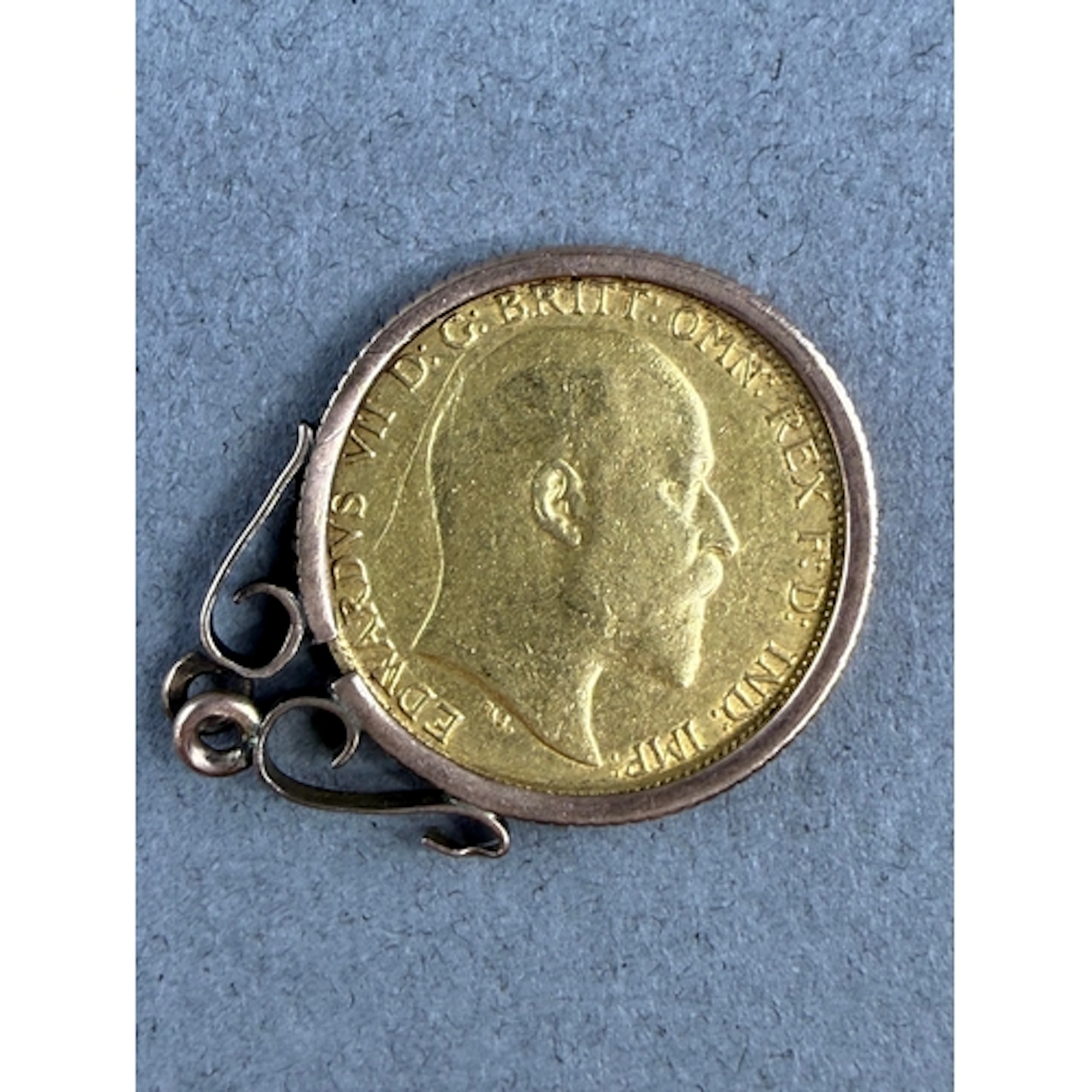 Coins: a Edward VII gold half sovereign dated 1902, circulat...