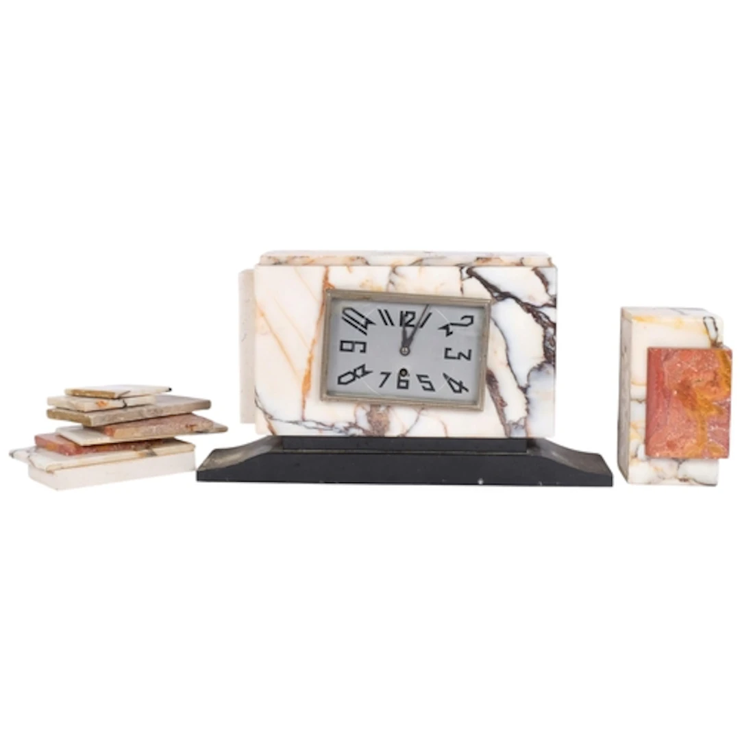 An Art Deco coloured marble mantel clock, 8-day movement (A/...