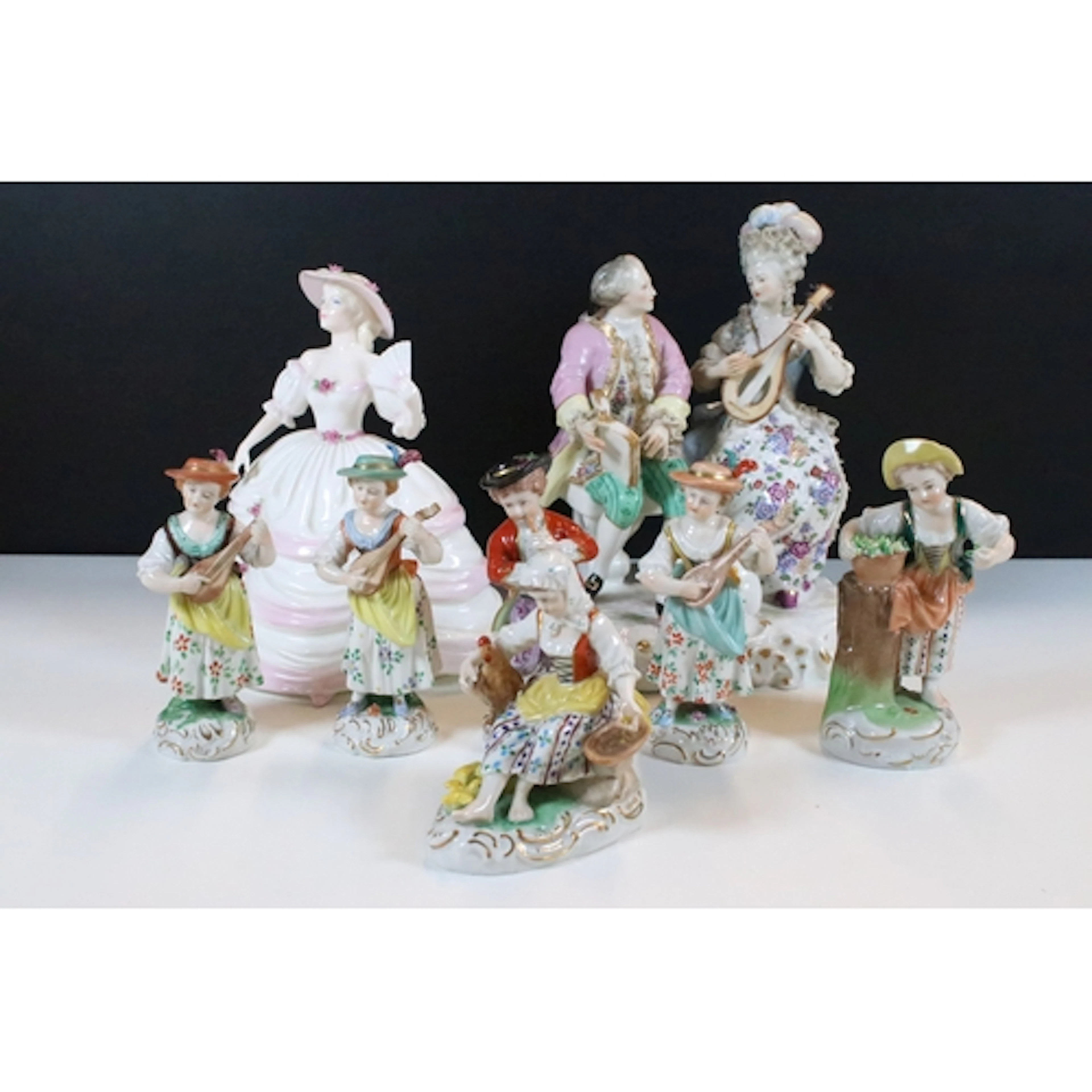 Coalport figurine 'Ladies of Fashion Southern Belle', marked...