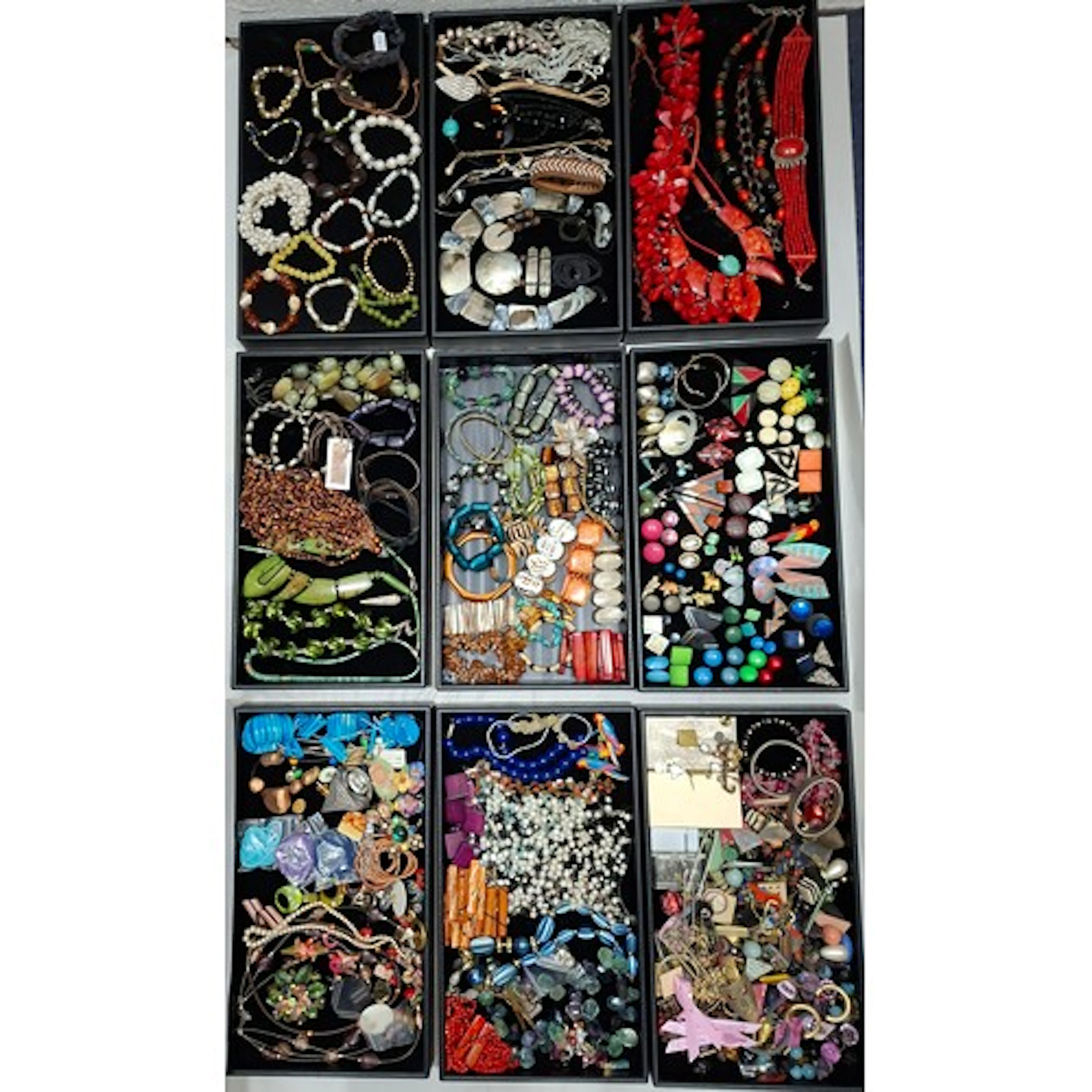 A large quantity of modern fashion jewellery to include semi...