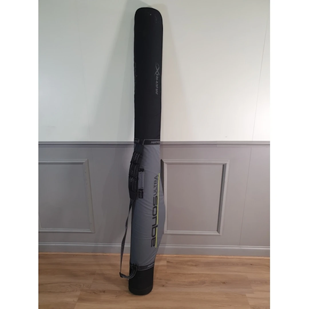 A Matrix Aquos Ultra 1.95m Rod Sleeve containing a Matrix Et...