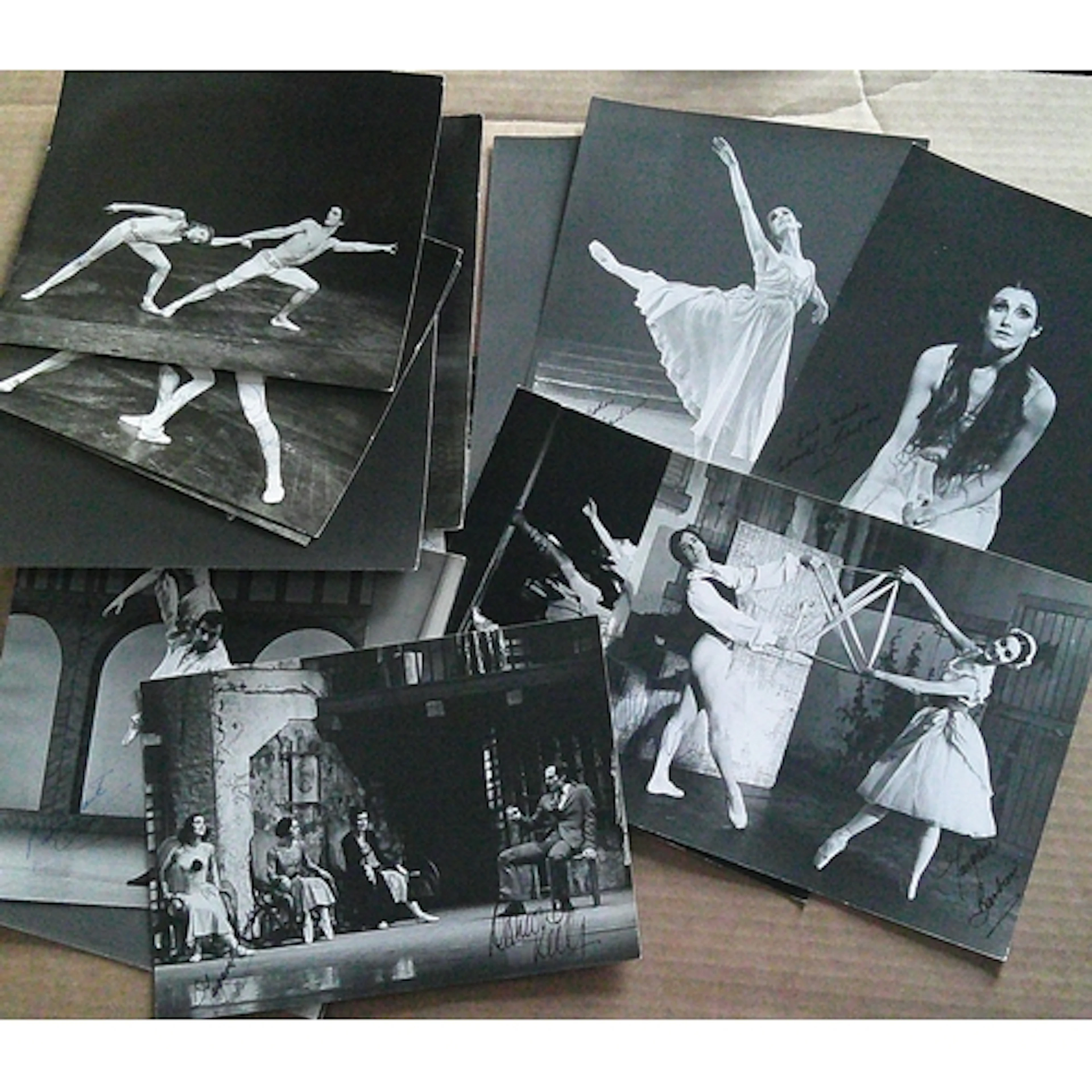 1970’s Royal Ballet & Stuttgart Ballet 19 signed photographs...