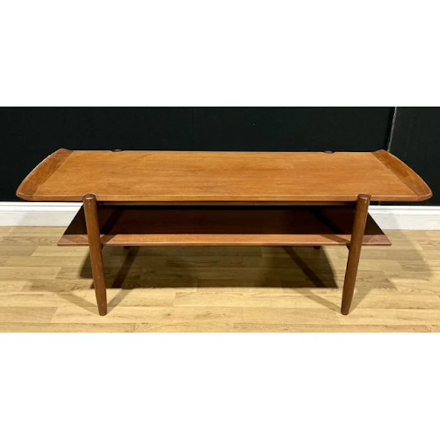 Mid-century Design - a teak coffee table, possibly Danish, 4...