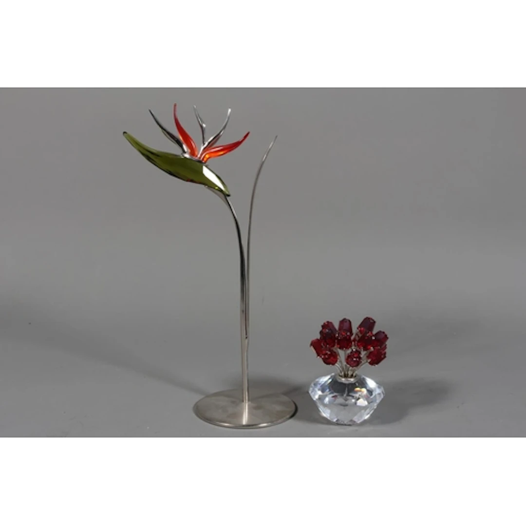 Boxed Swarovski crystal 2002 Vase of Red Roses (15th Annual ...