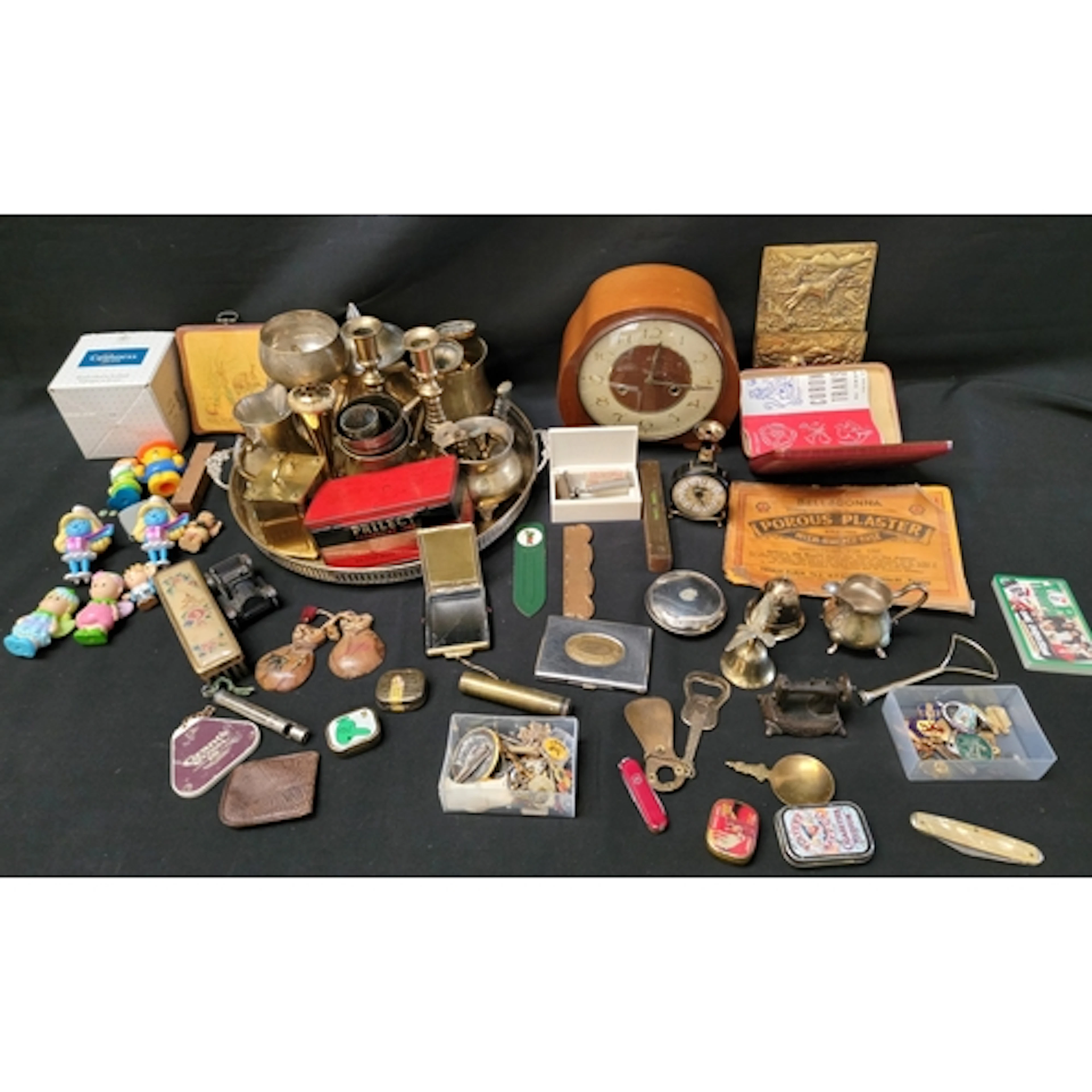 ASSORTMENT OF VINTAGE AND ANTIQUE COLLECTIBLES including Smi...
