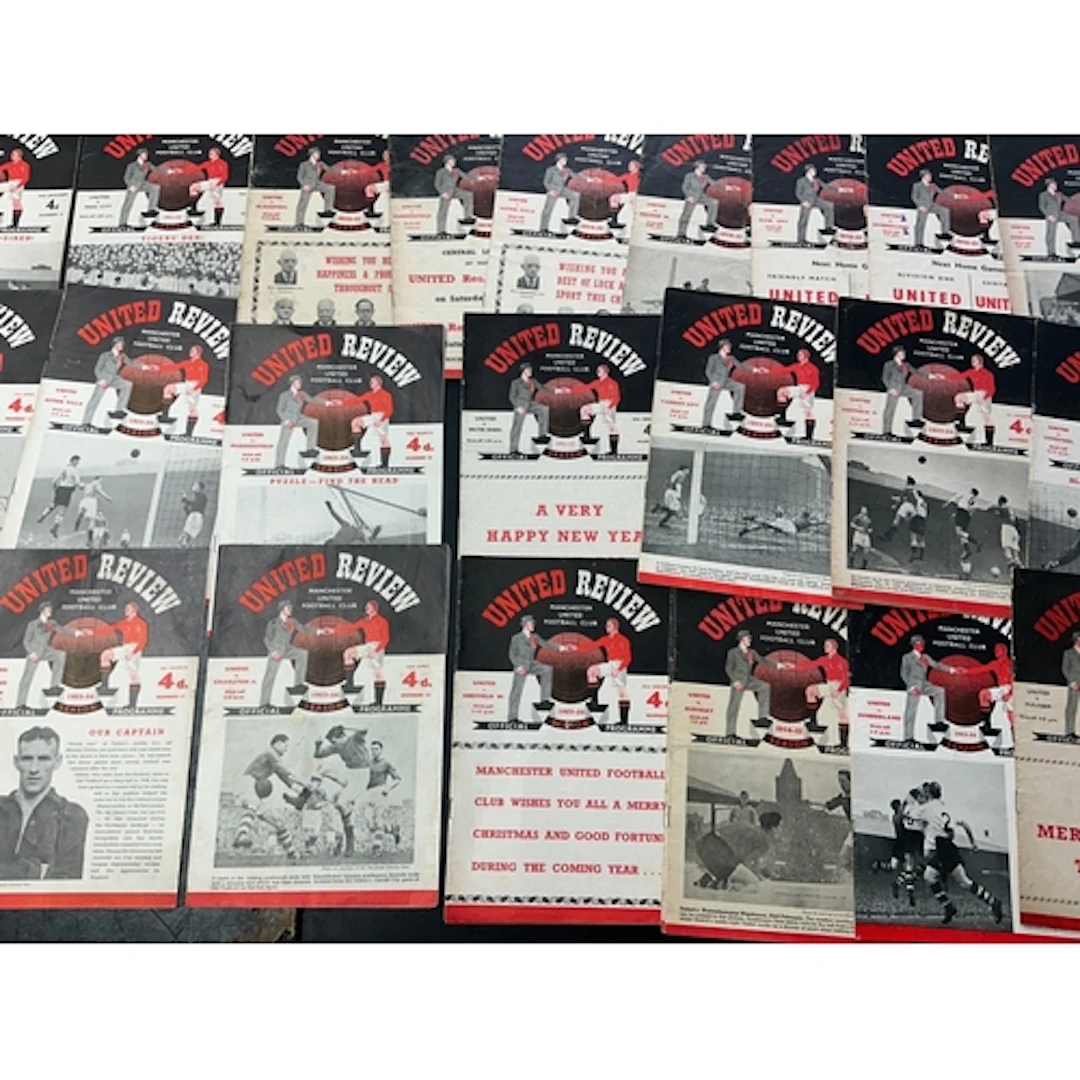 Manchester United 1950s Home Football Programmes: 51/52 Tott...