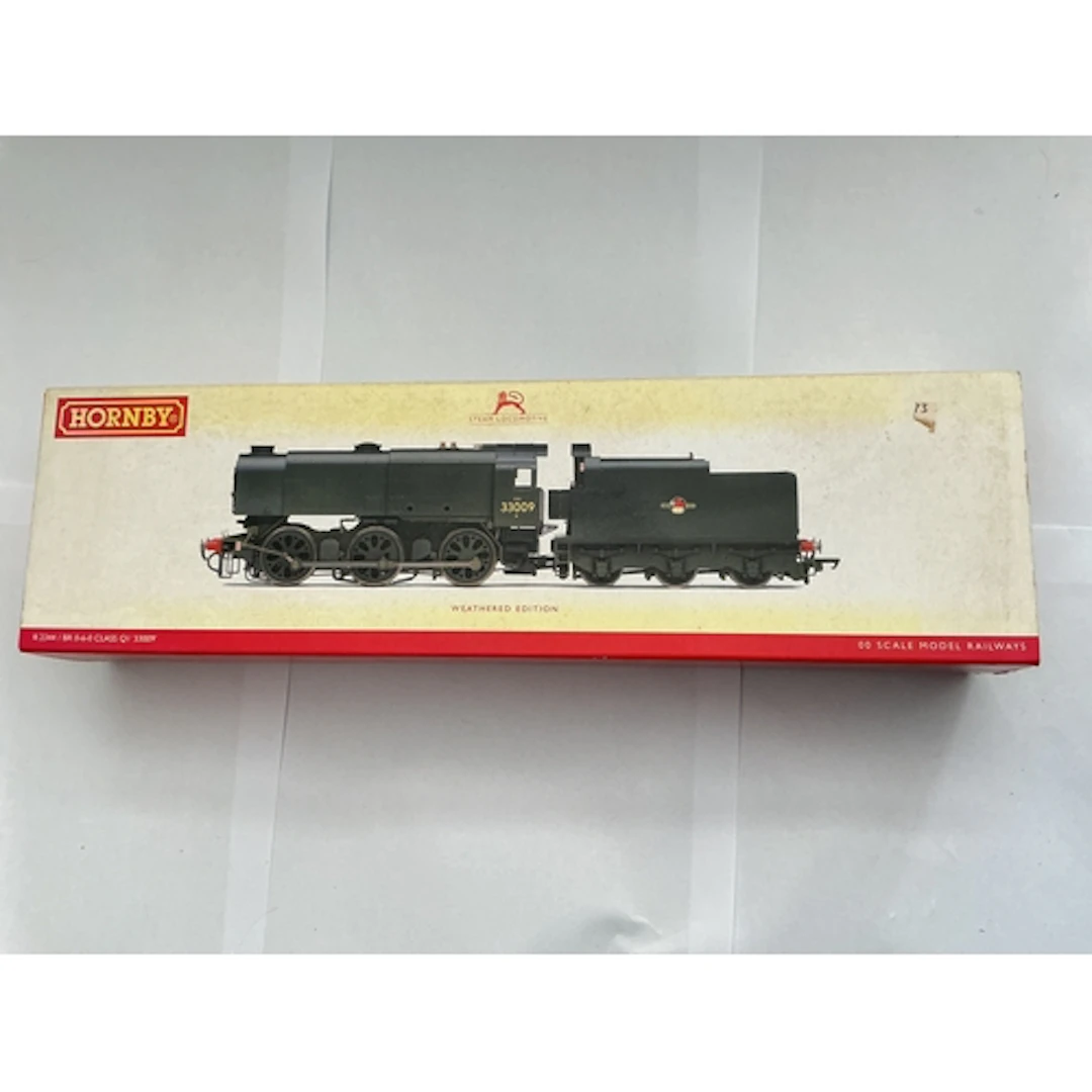 A Boxed Hornby 00 Gauge Class Q1 Locomotive. R2344. No Reser...