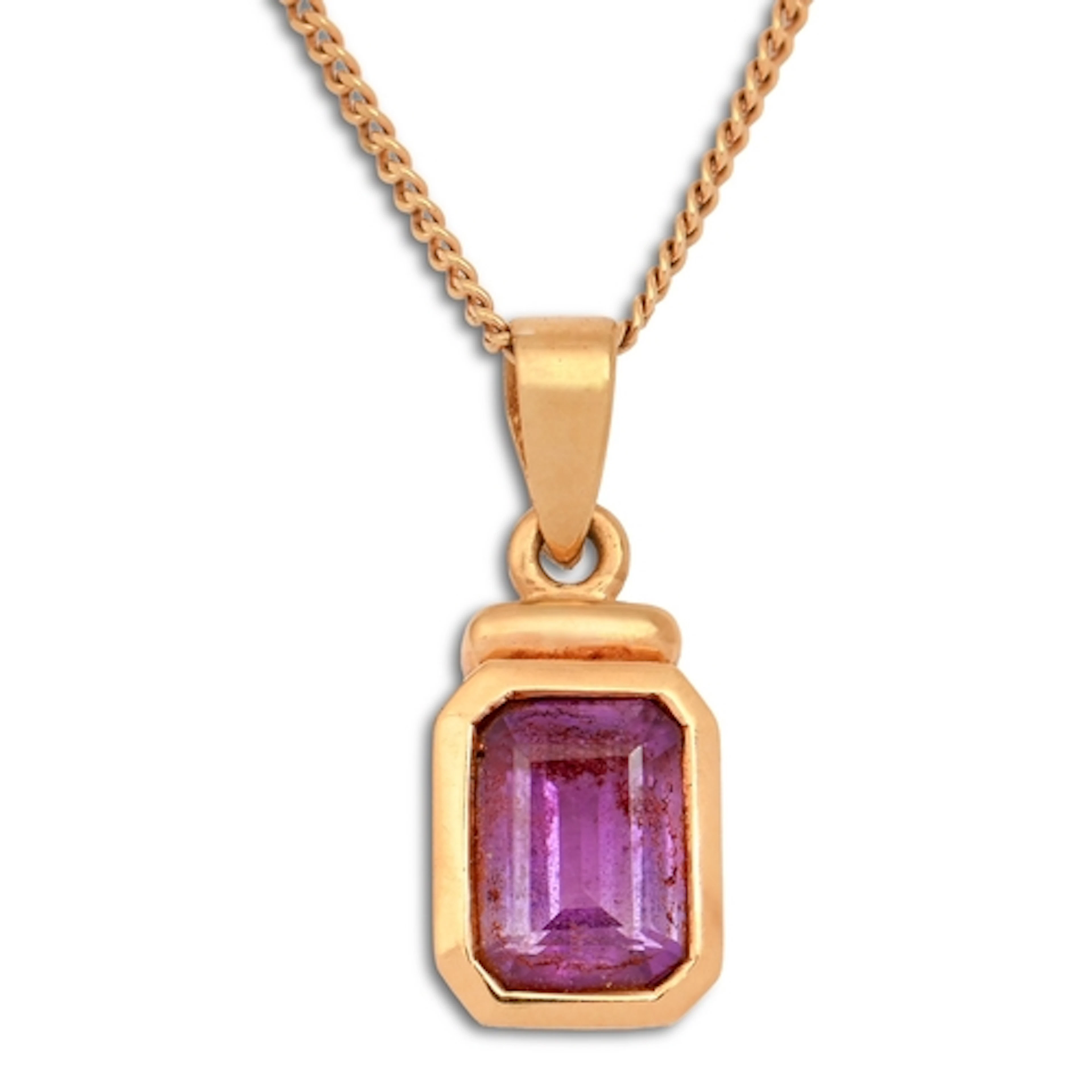 An amethyst pendant, in 18ct gold, 1.3 x 0.7cm, on 18ct gold...