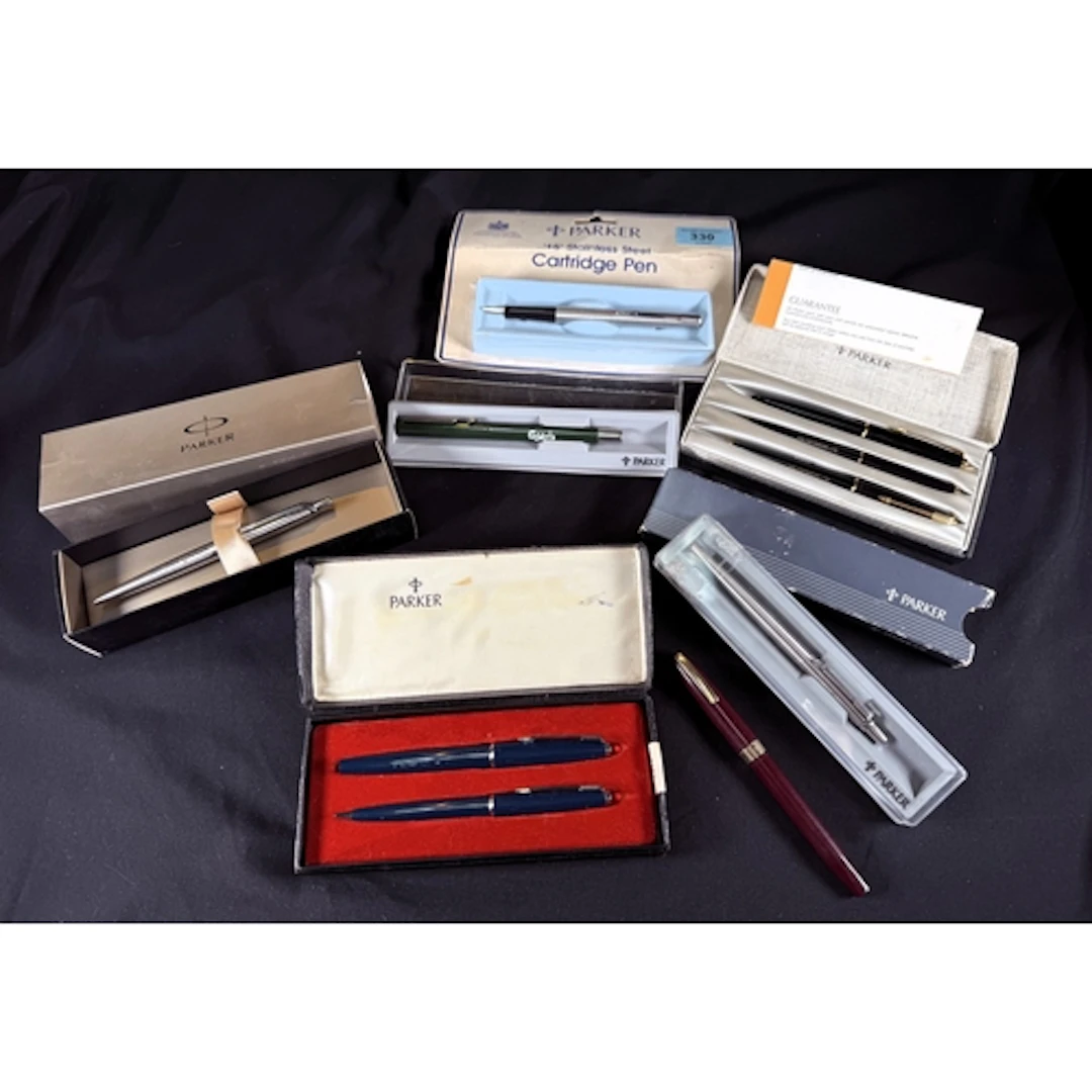 A Parker Classic Flighter pen and pen set, chrome, in origin...