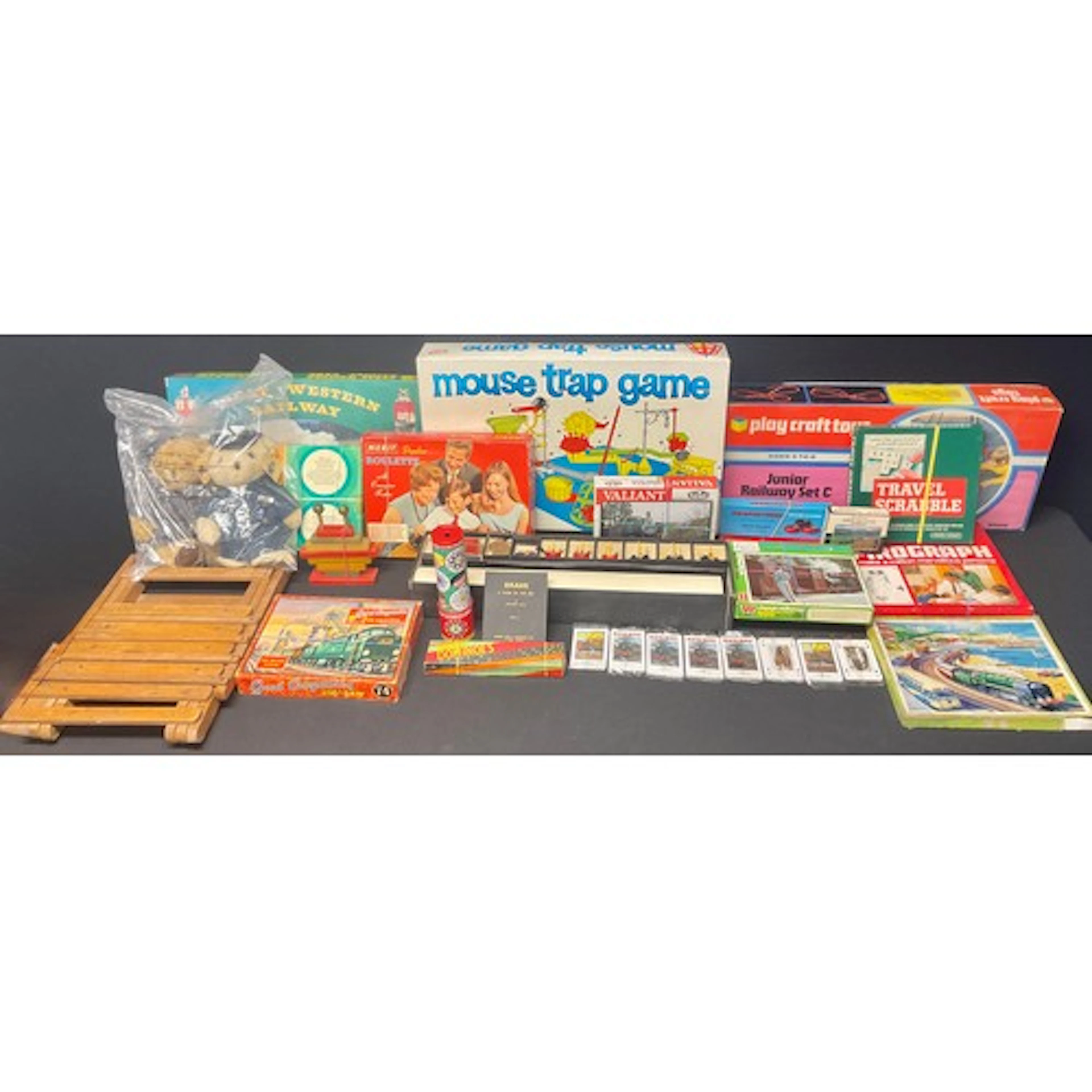 Toys and games - Drake, A Game of the Sea by Robert Ross & C...