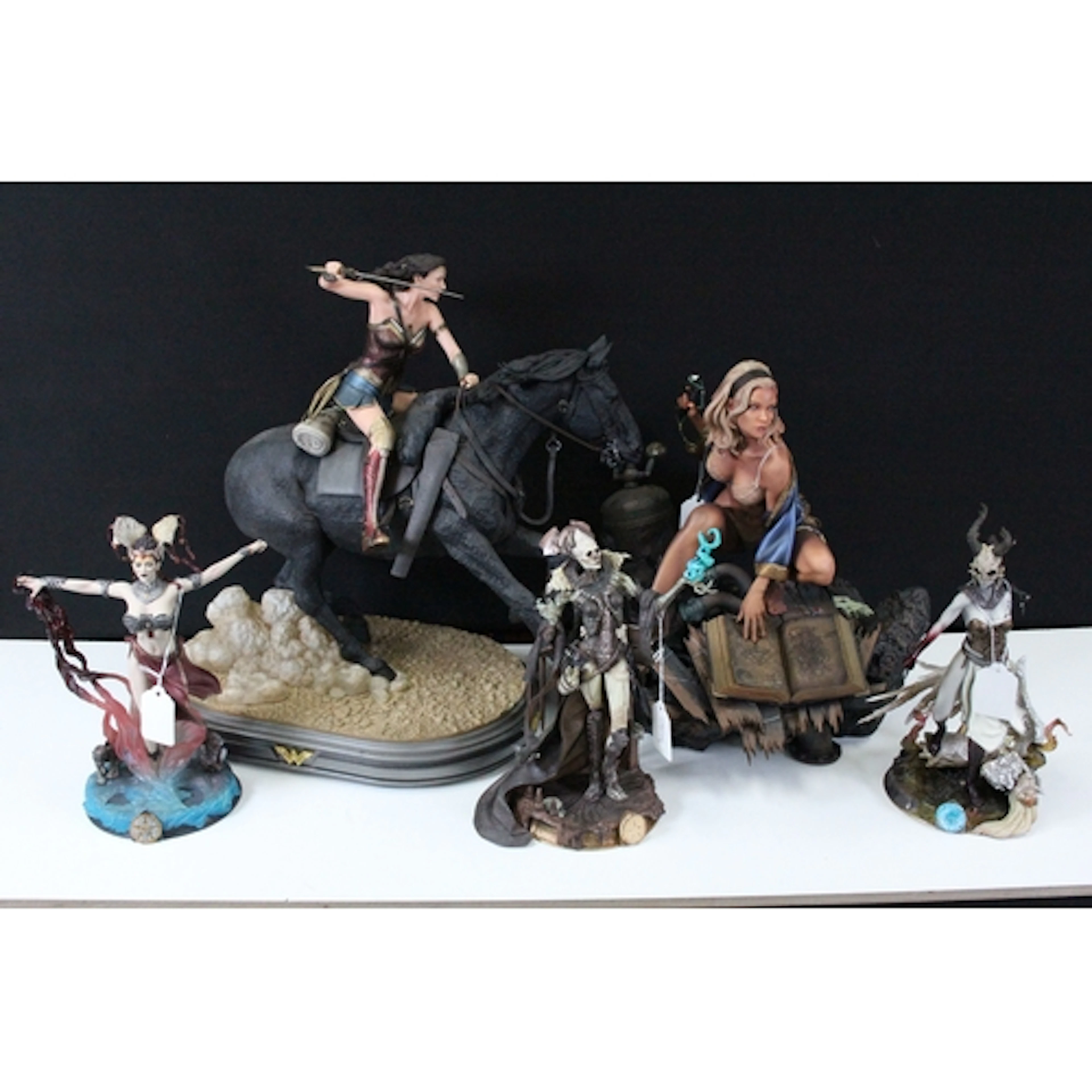 Five large scale figures and statues to include Sideshow Col...